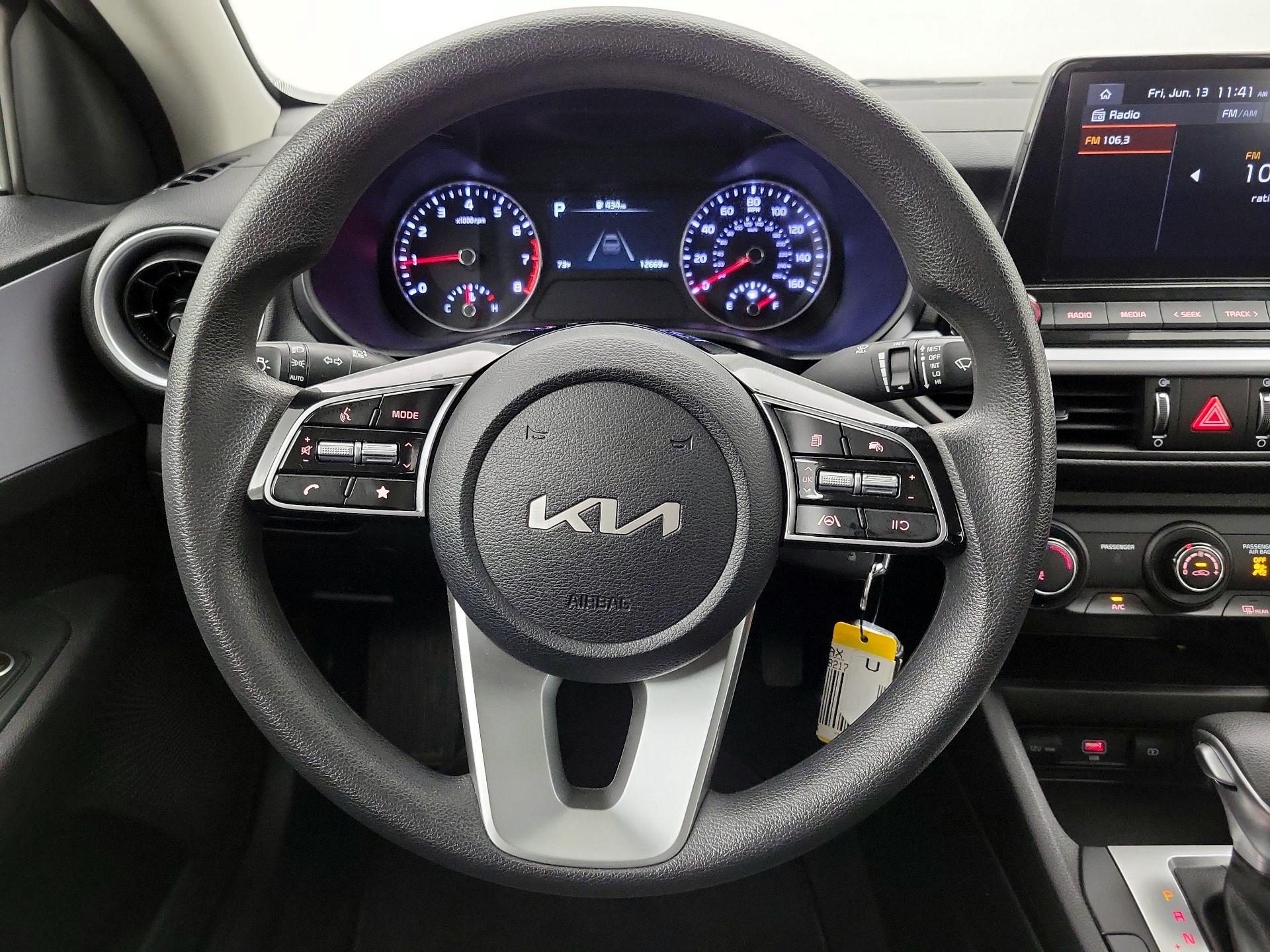 Thumbnail: 2024 Kia Forte - 10