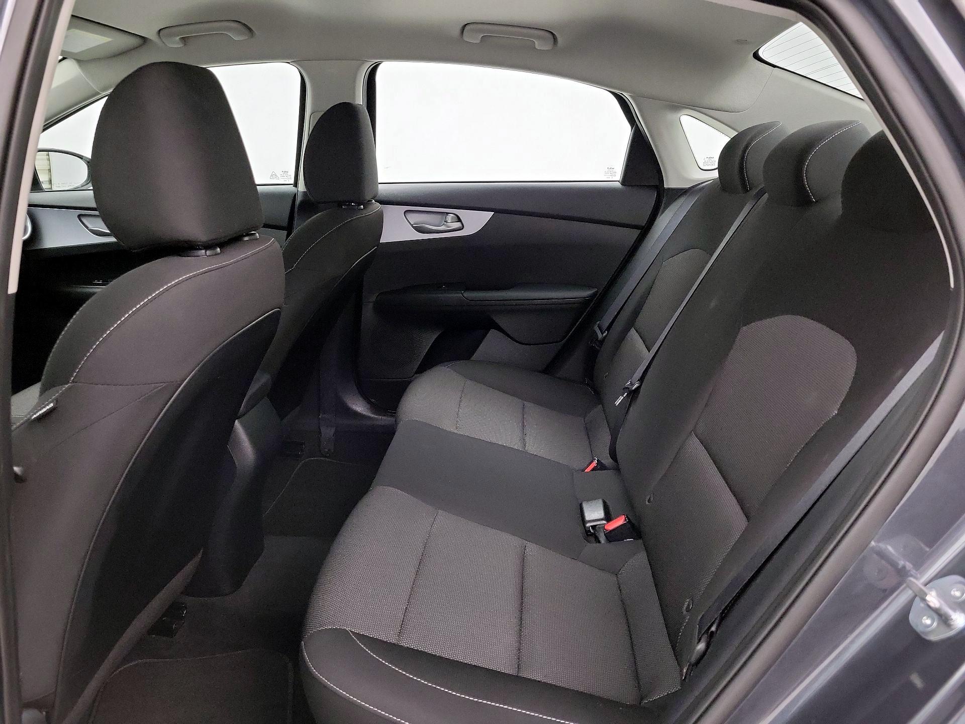 Thumbnail: 2024 Kia Forte - 19