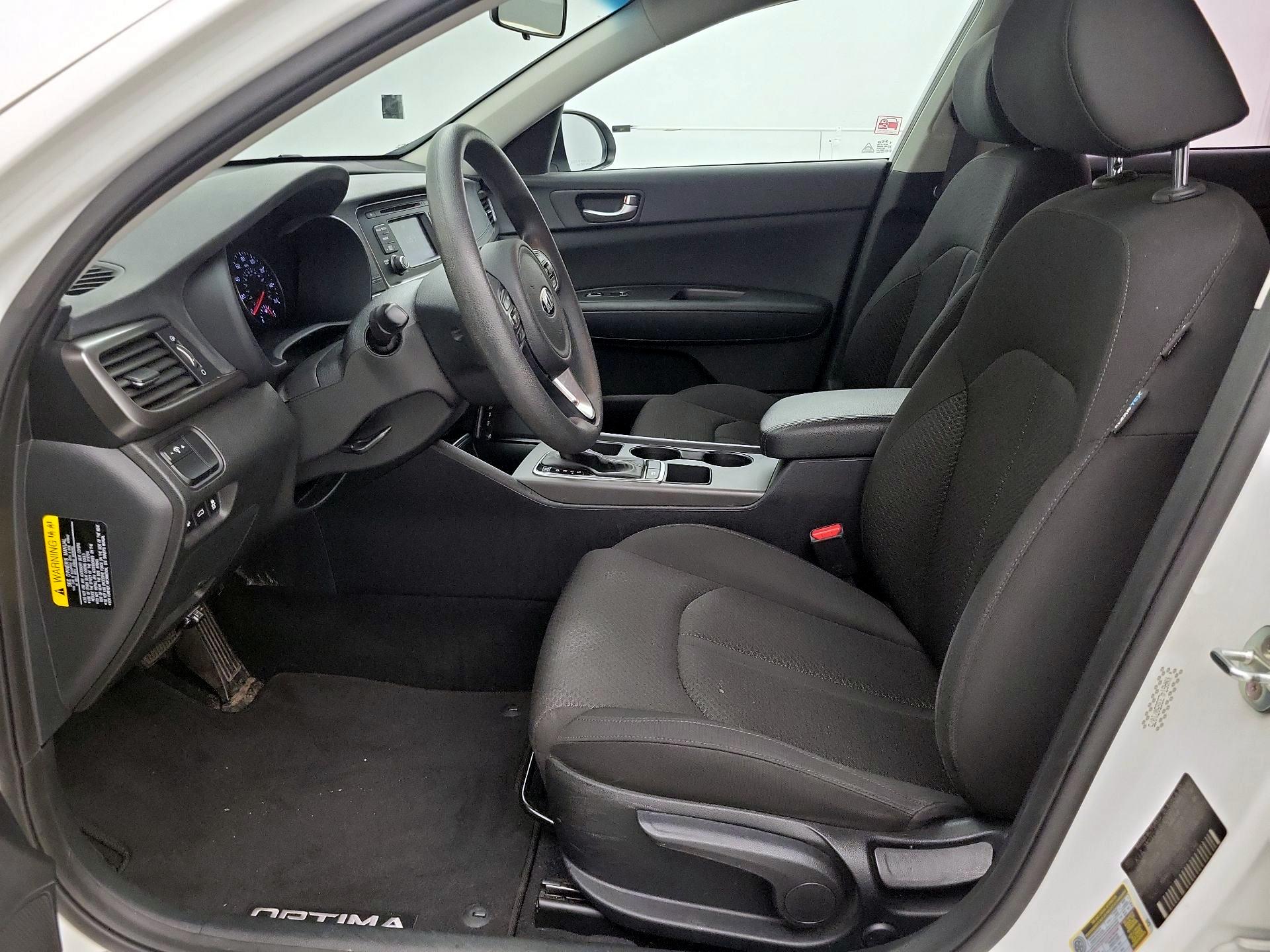 Thumbnail: 2016 Kia Optima - 9