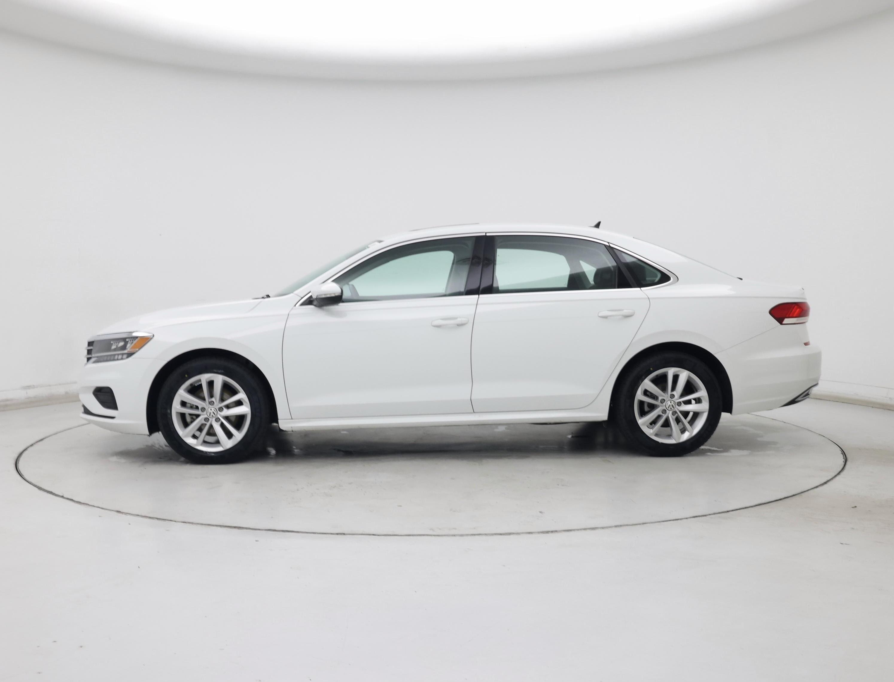 Thumbnail: 2020 Volkswagen Passat - 3