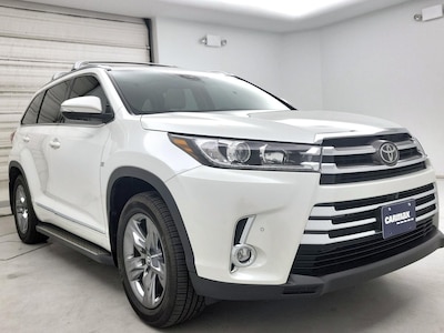 White 2019 Toyota Highlander Limited Platinum