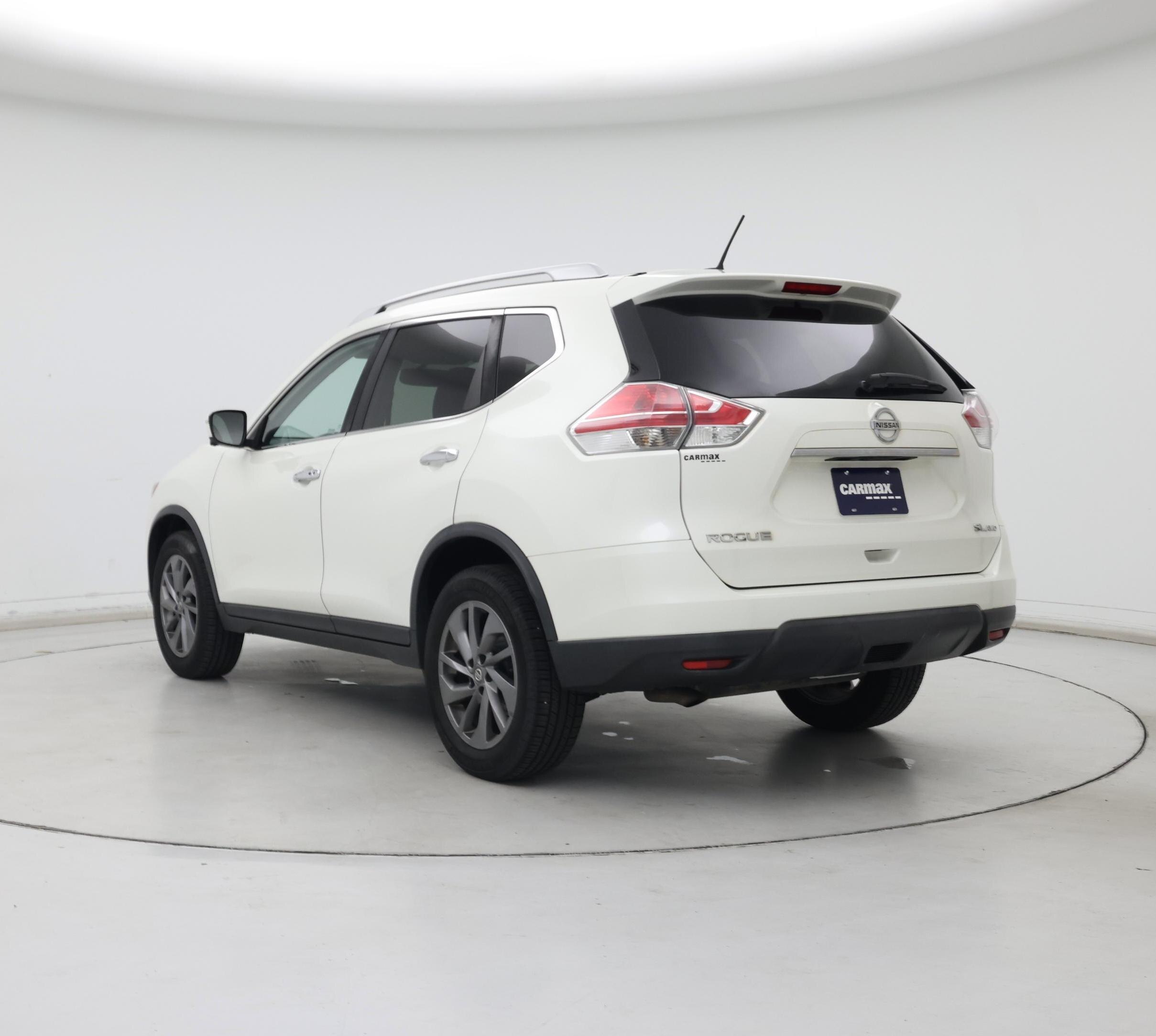 Thumbnail: 2016 Nissan Rogue - 2