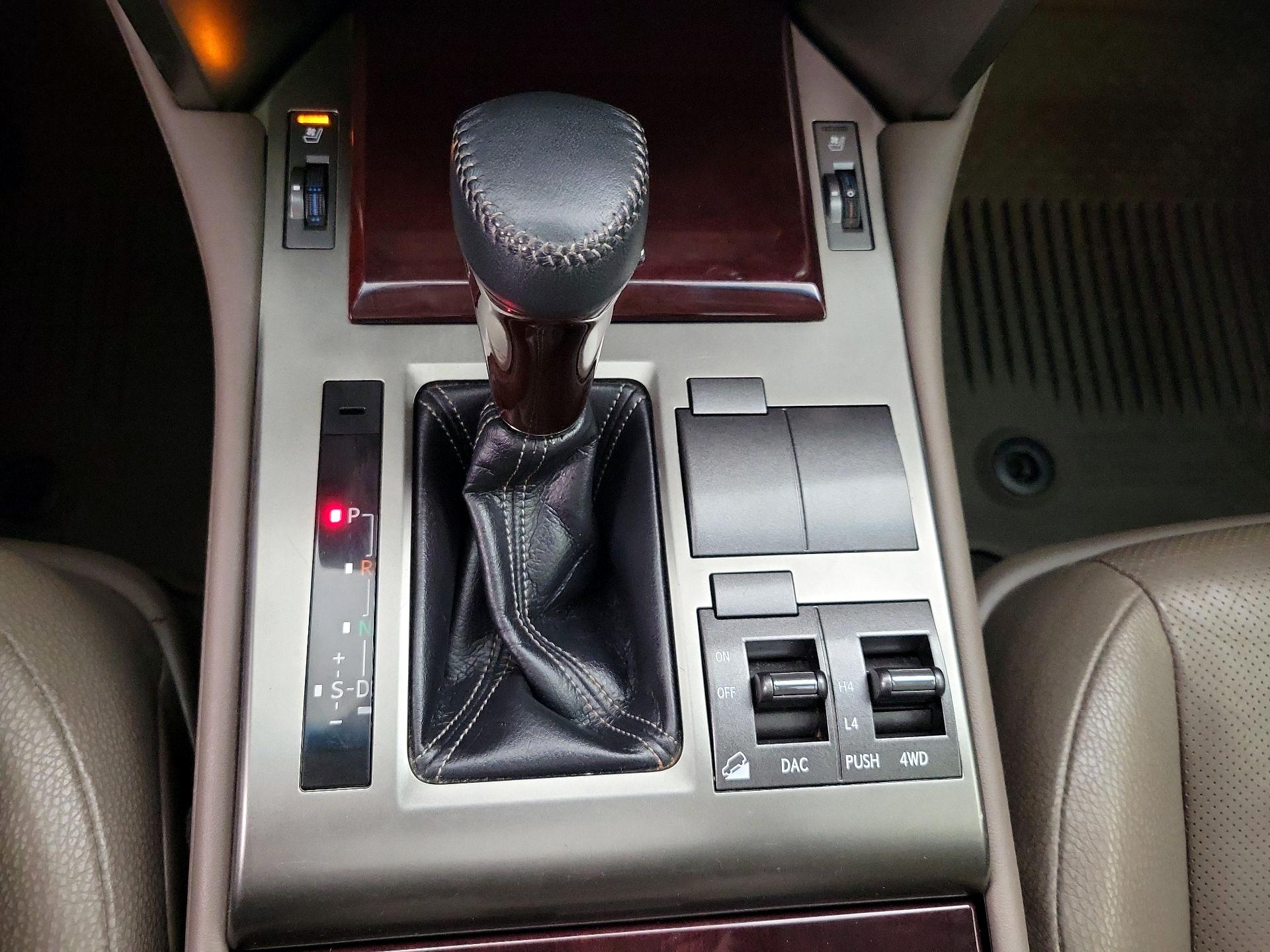 Thumbnail: 2017 Lexus GX - 18