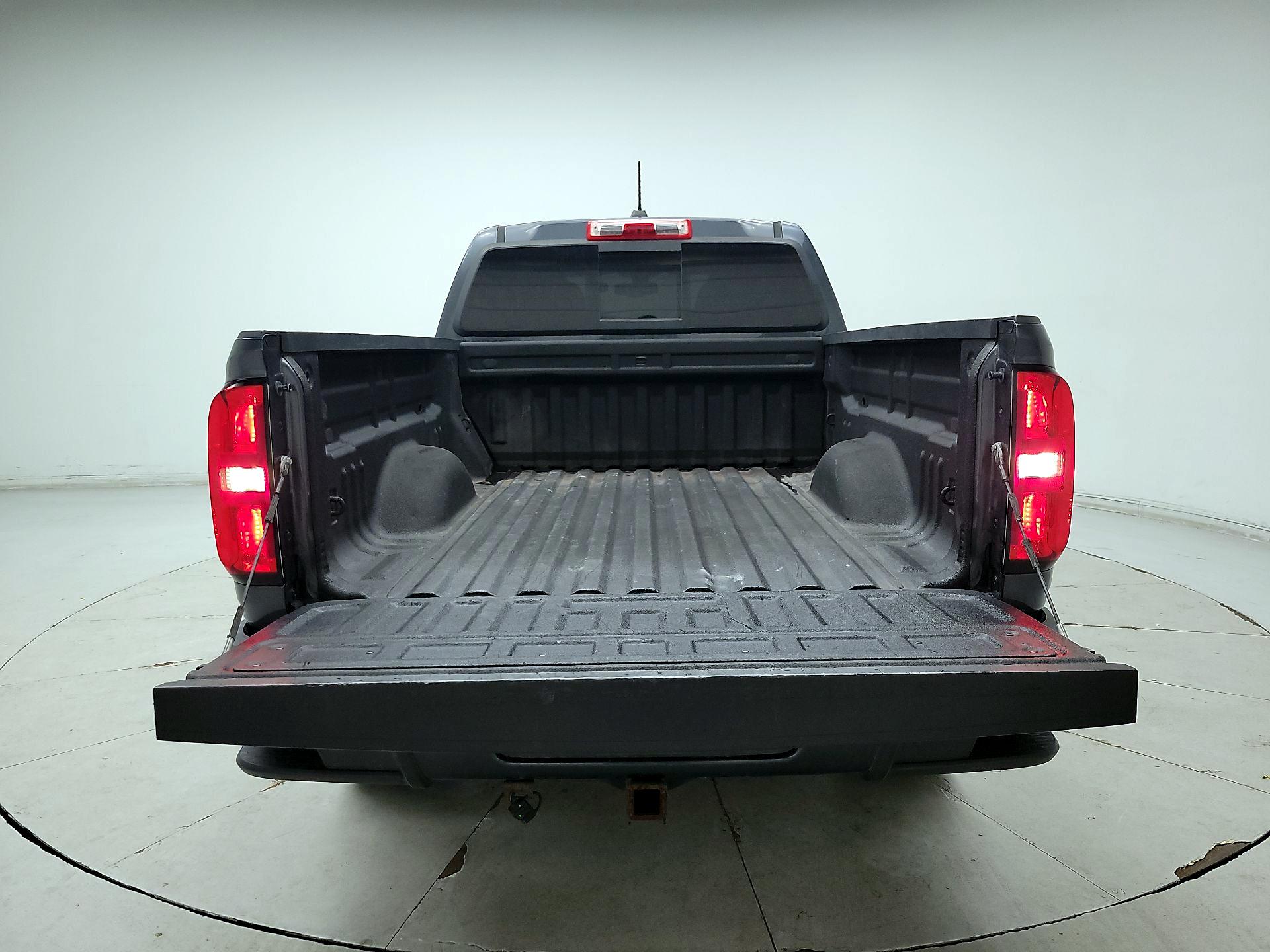 Thumbnail: 2016 Chevrolet Colorado - 20