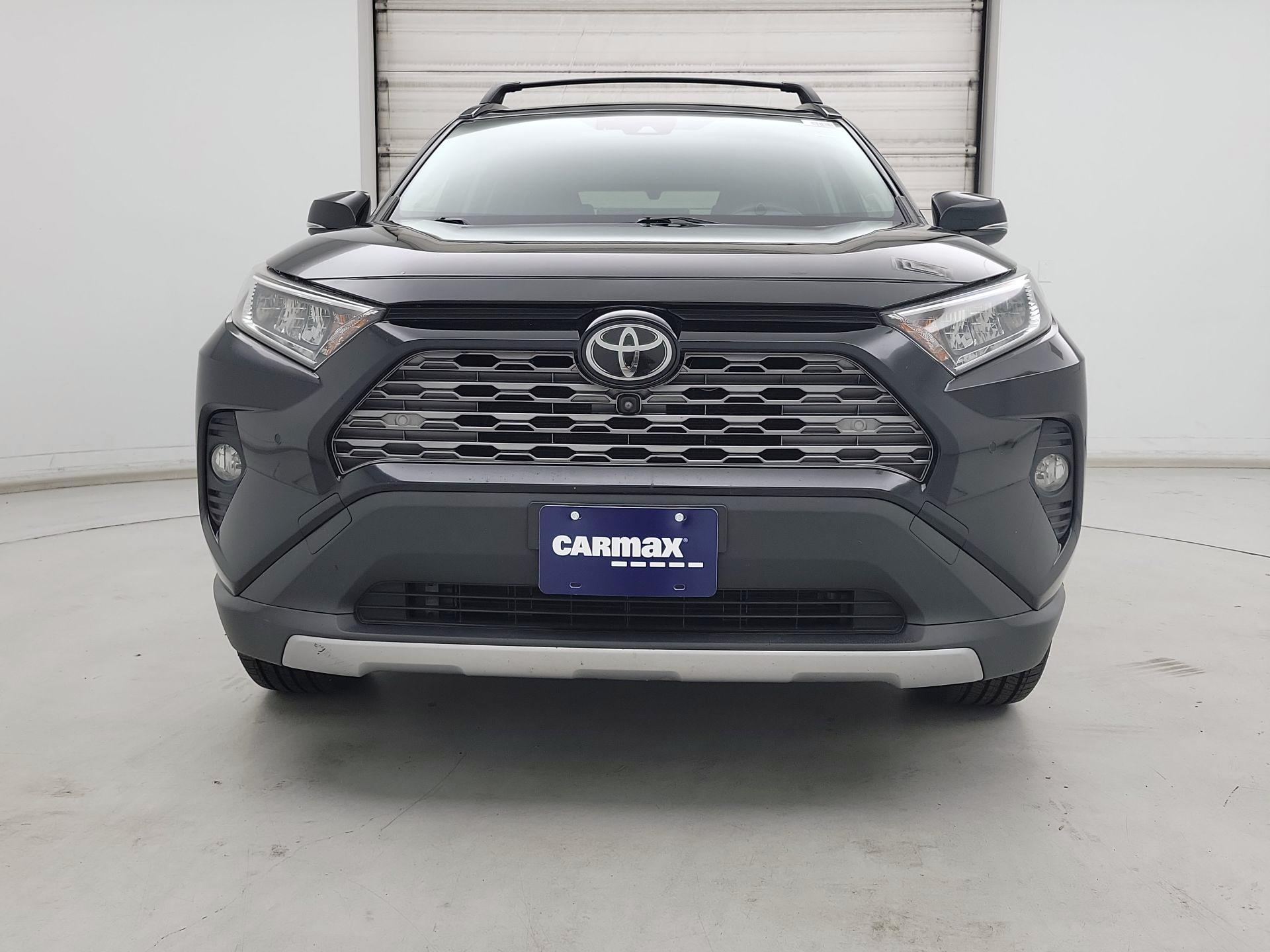 Thumbnail: 2019 Toyota RAV4 - 2