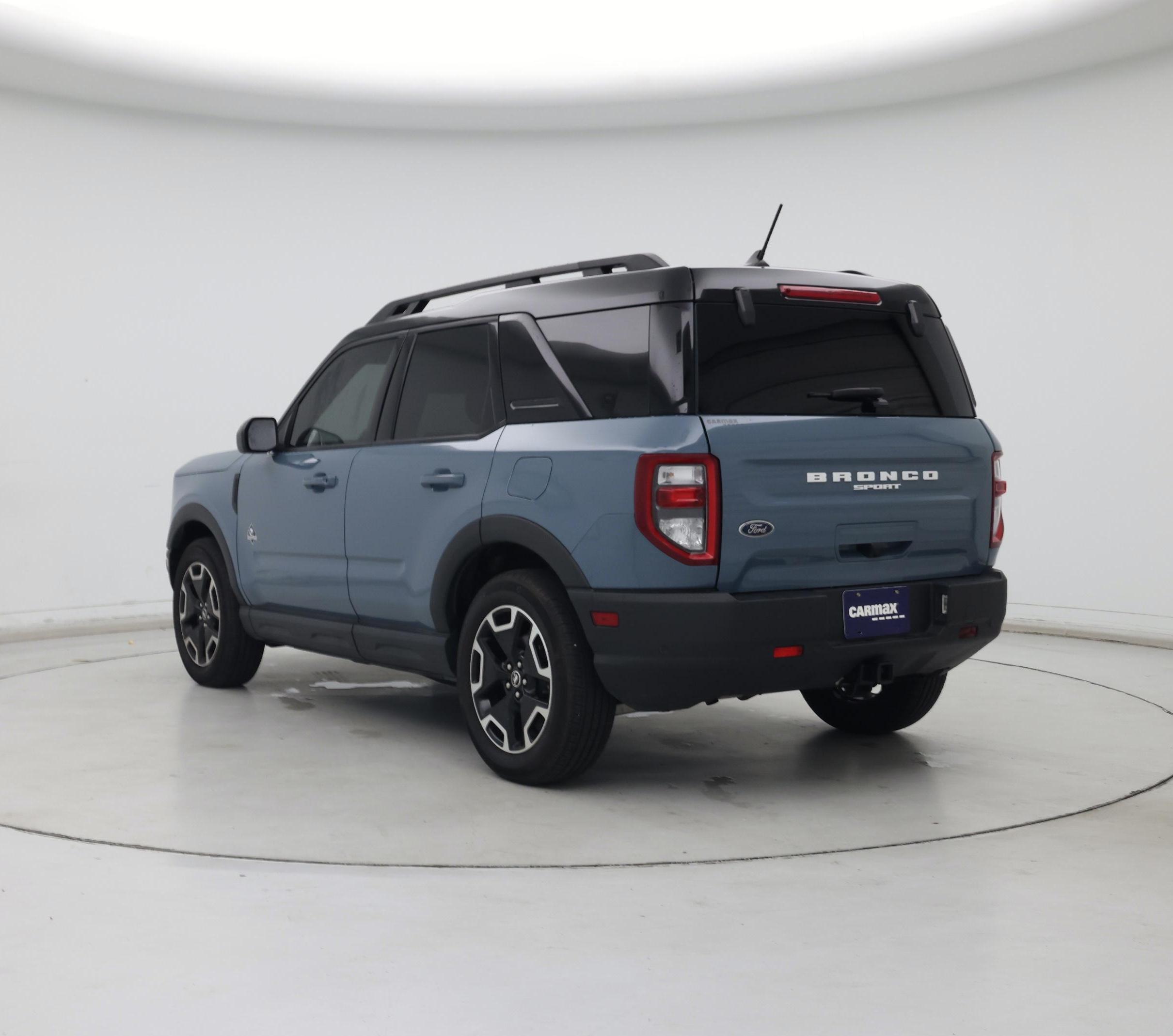 Thumbnail: 2022 Ford Bronco Sport - 2