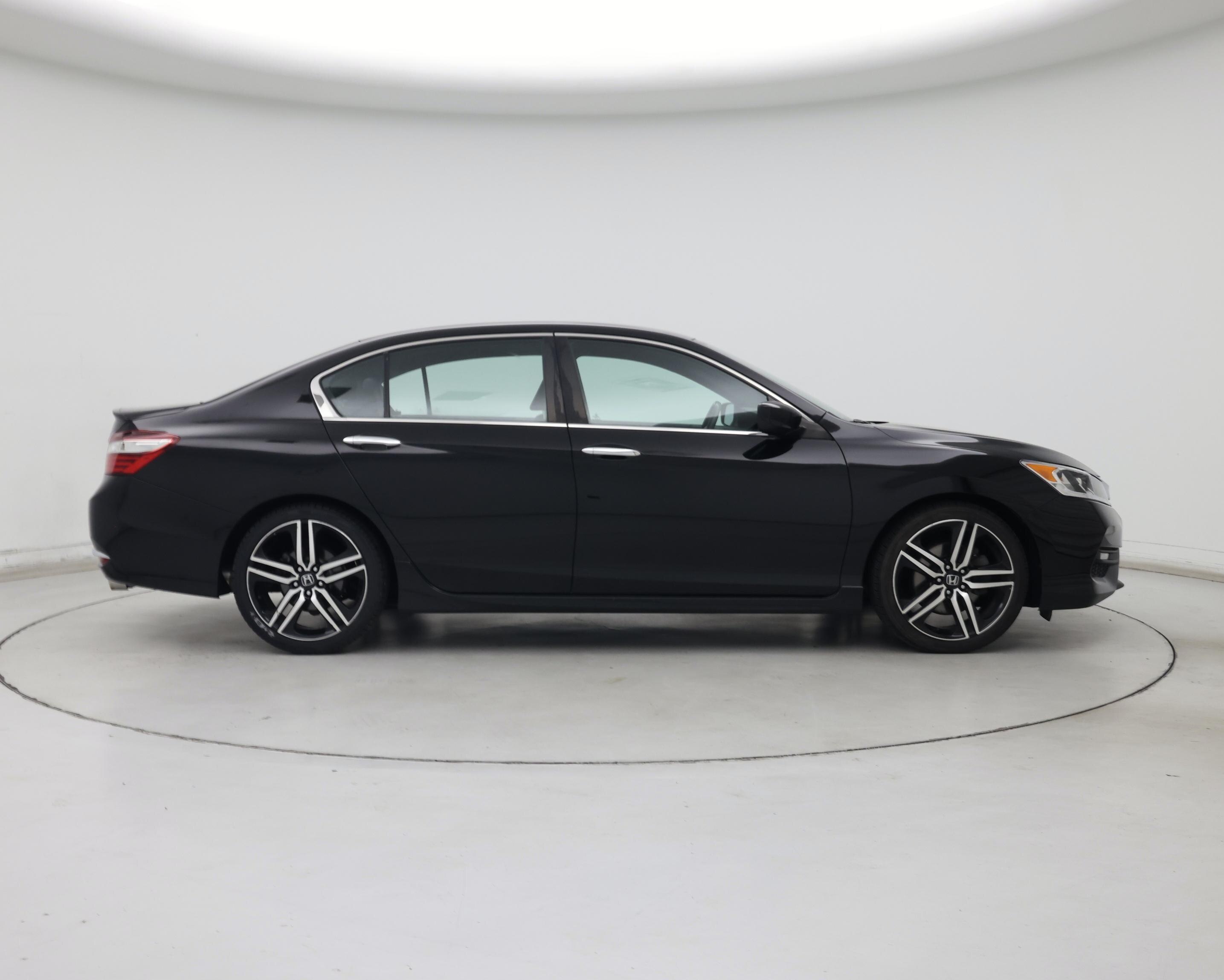 Thumbnail: 2016 Honda Accord - 7