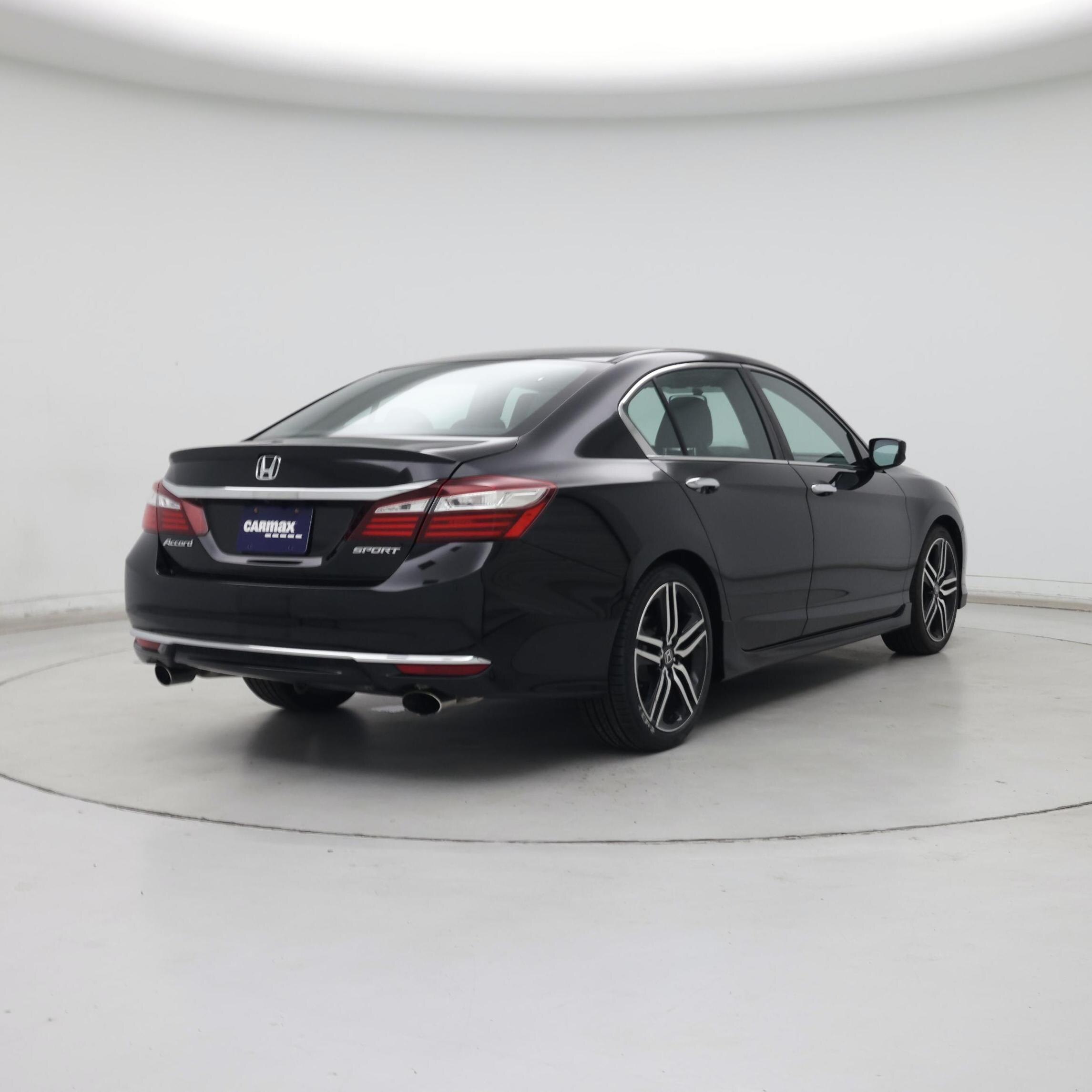 Thumbnail: 2016 Honda Accord - 8