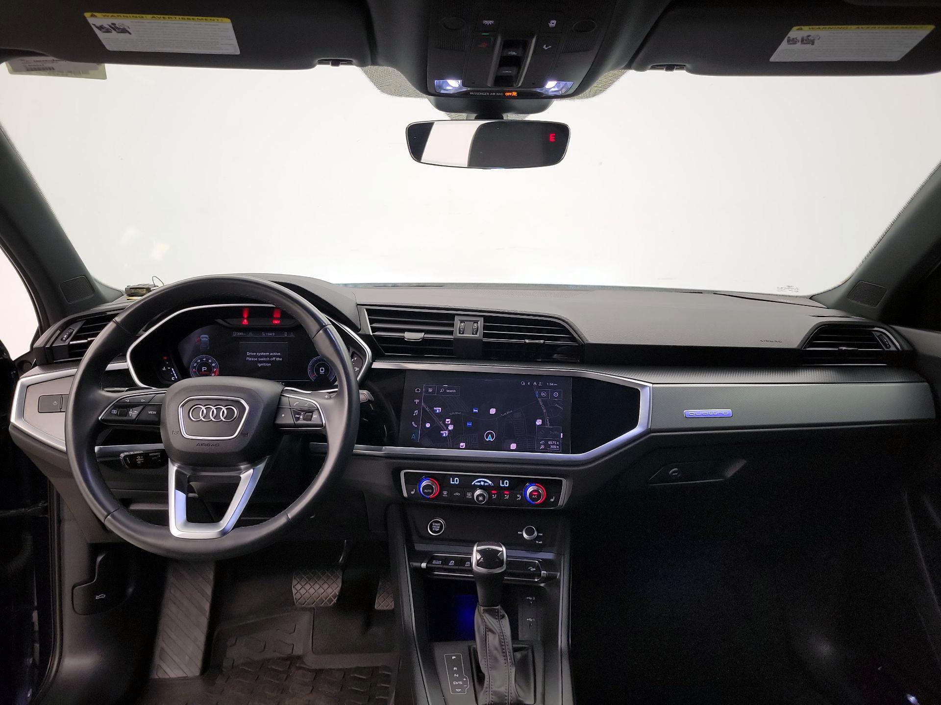 Thumbnail: 2022 Audi Q3 - 9