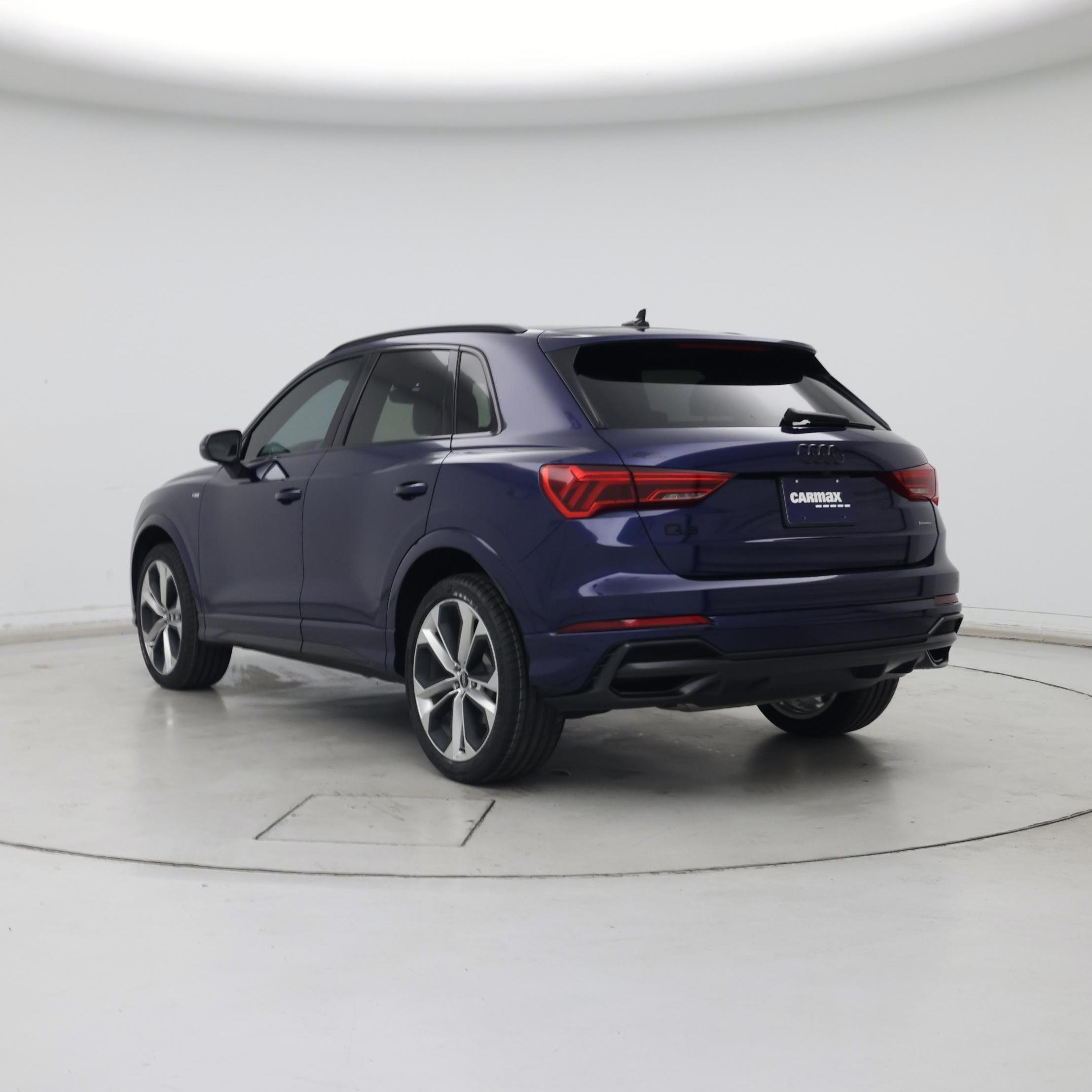Thumbnail: 2022 Audi Q3 - 2