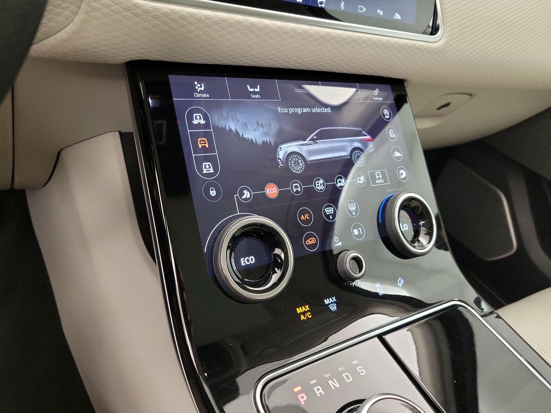 Thumbnail: 2018 Land Rover Range Rover Velar - 17