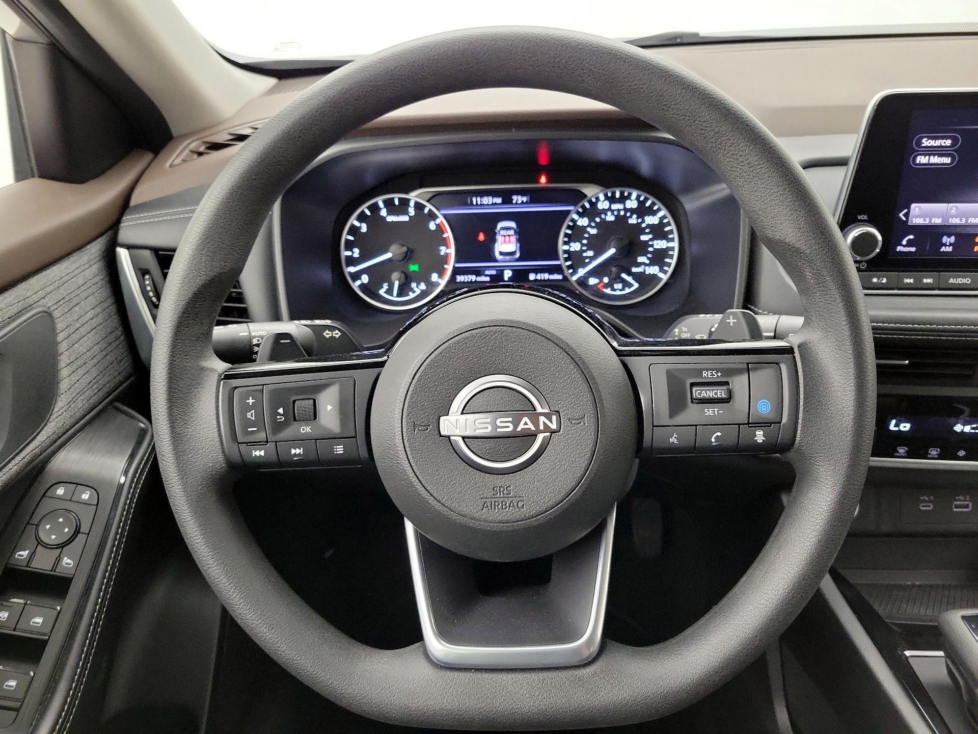 Thumbnail: 2023 Nissan Rogue - 10