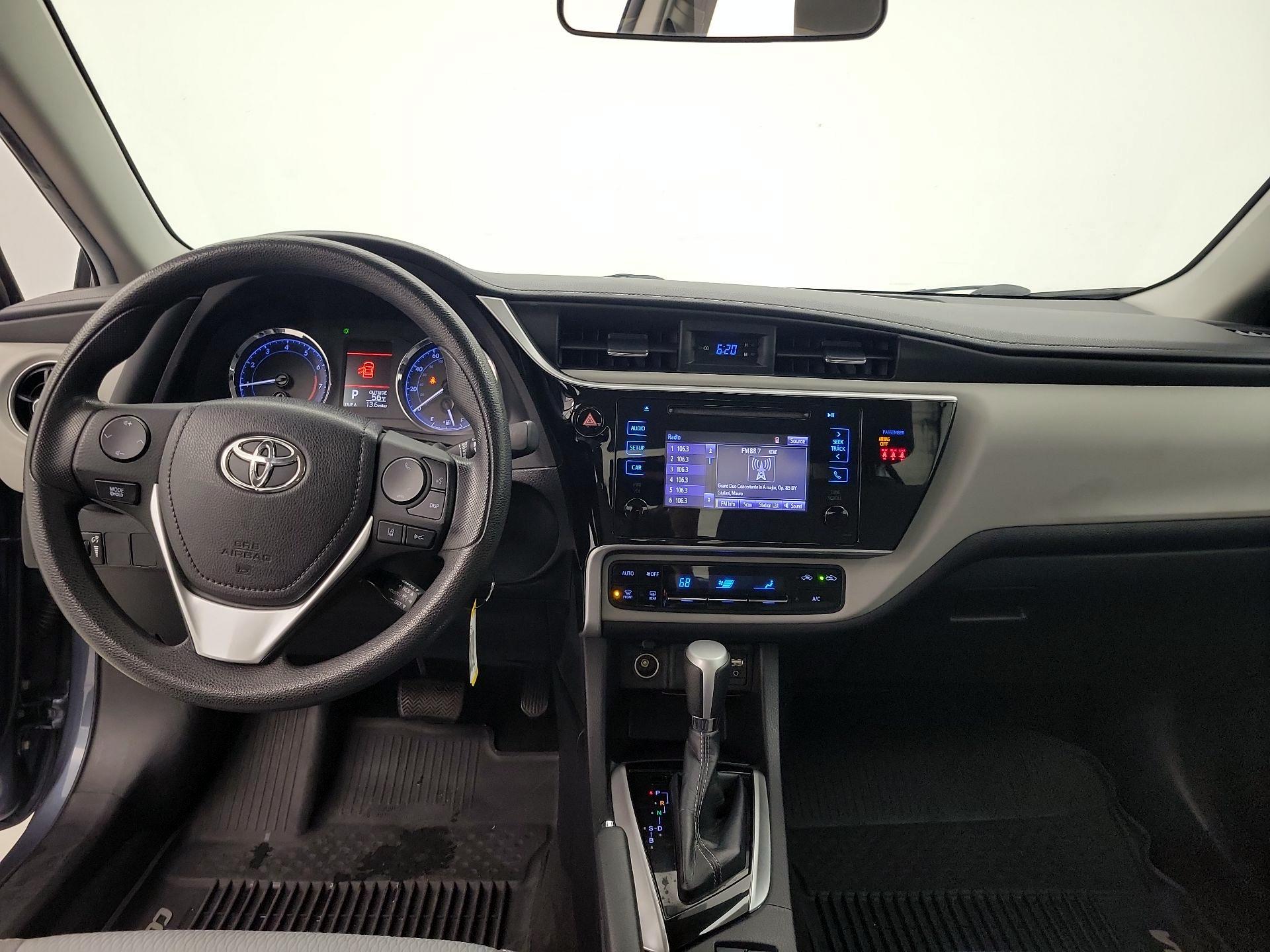 Thumbnail: 2018 Toyota Corolla - 9