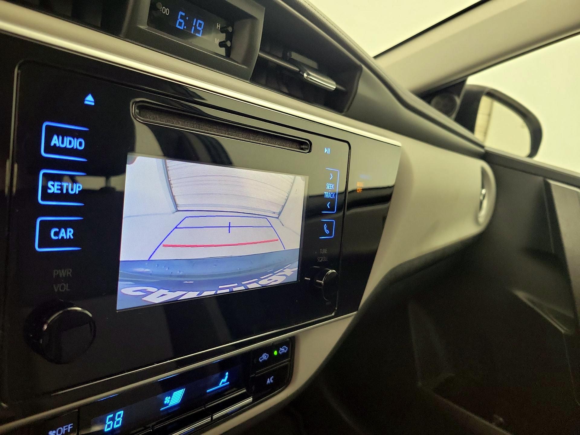 Thumbnail: 2018 Toyota Corolla - 14