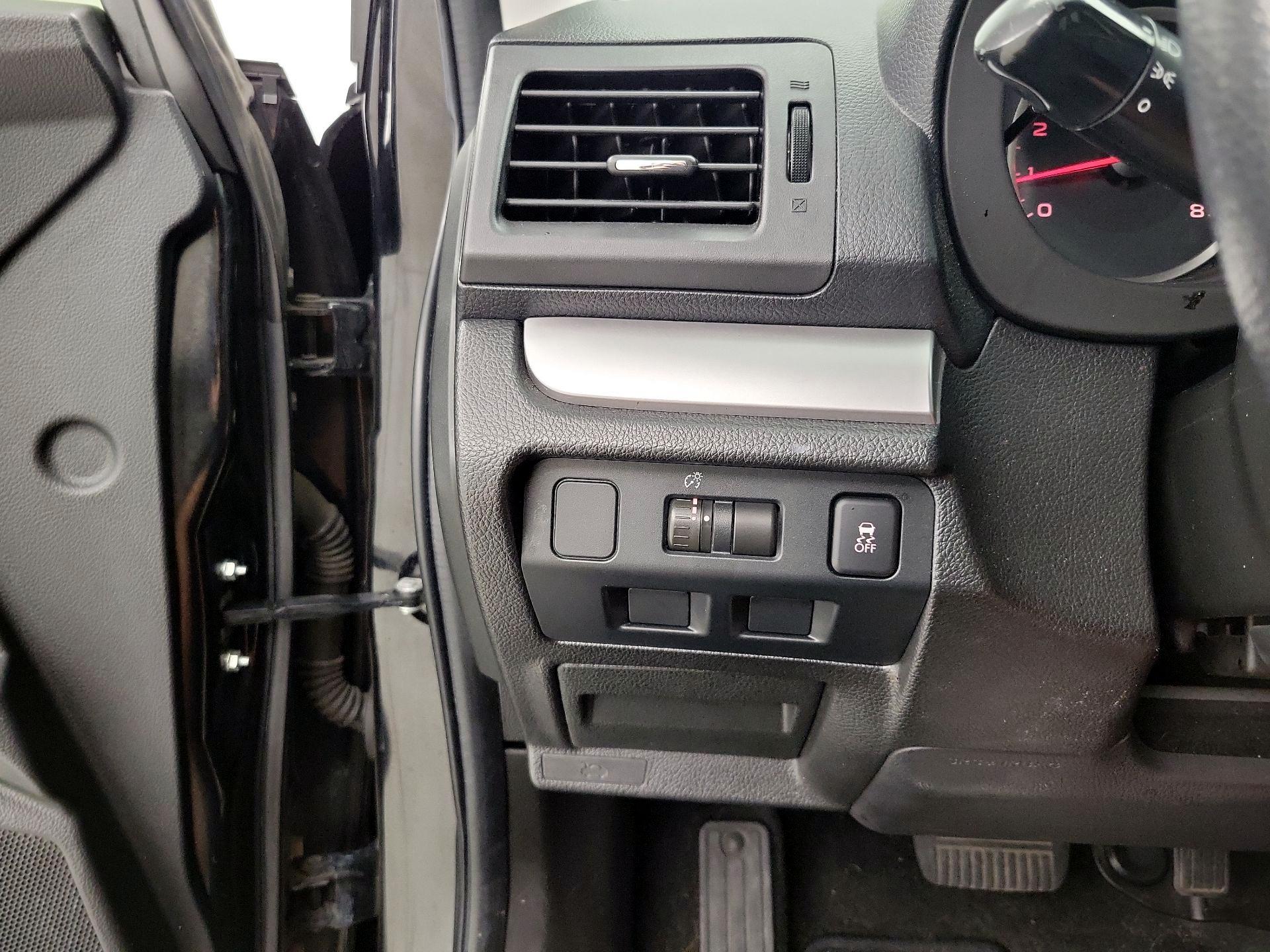 Thumbnail: 2014 Subaru Forester - 13