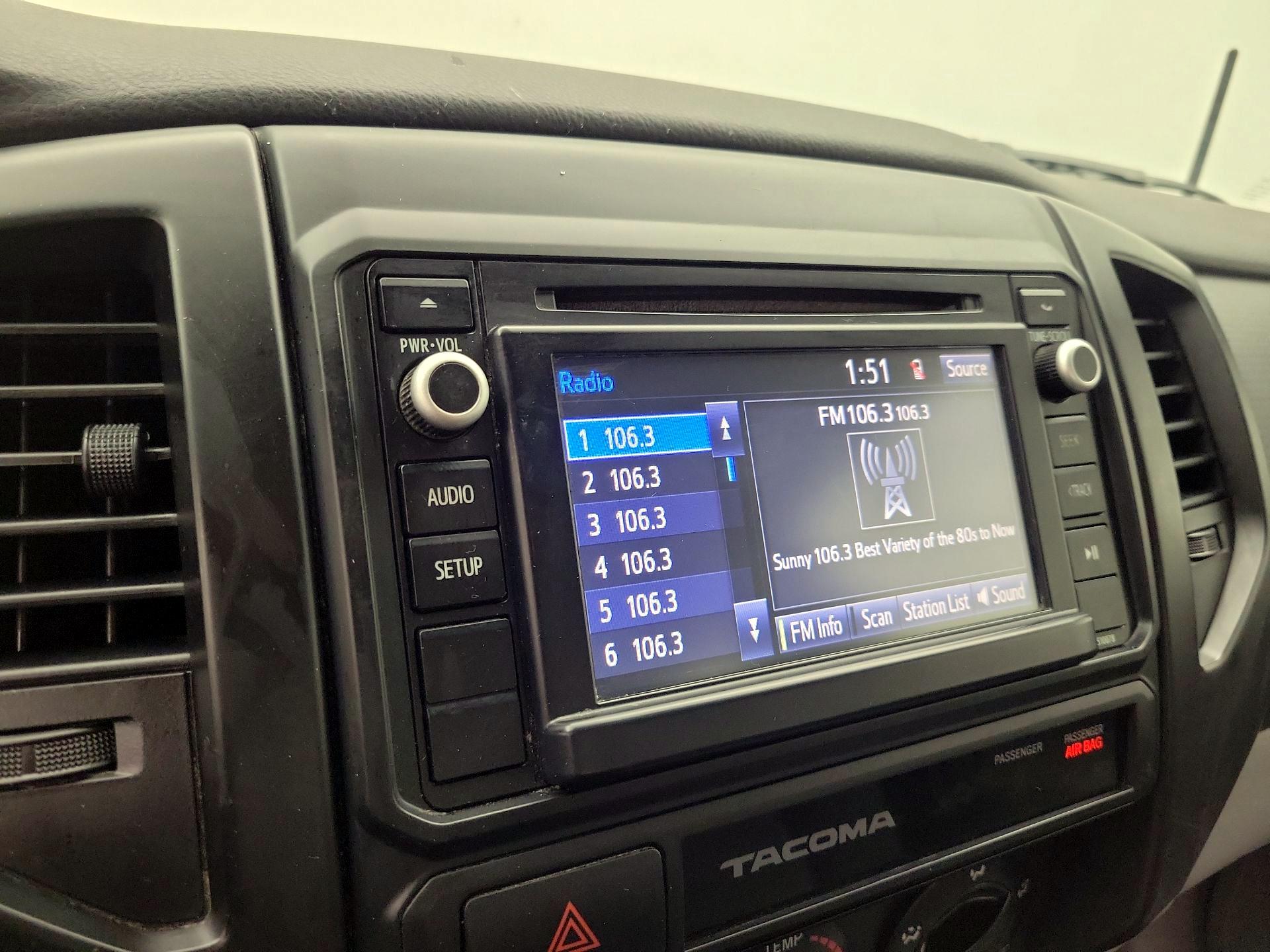 Thumbnail: 2015 Toyota Tacoma - 14