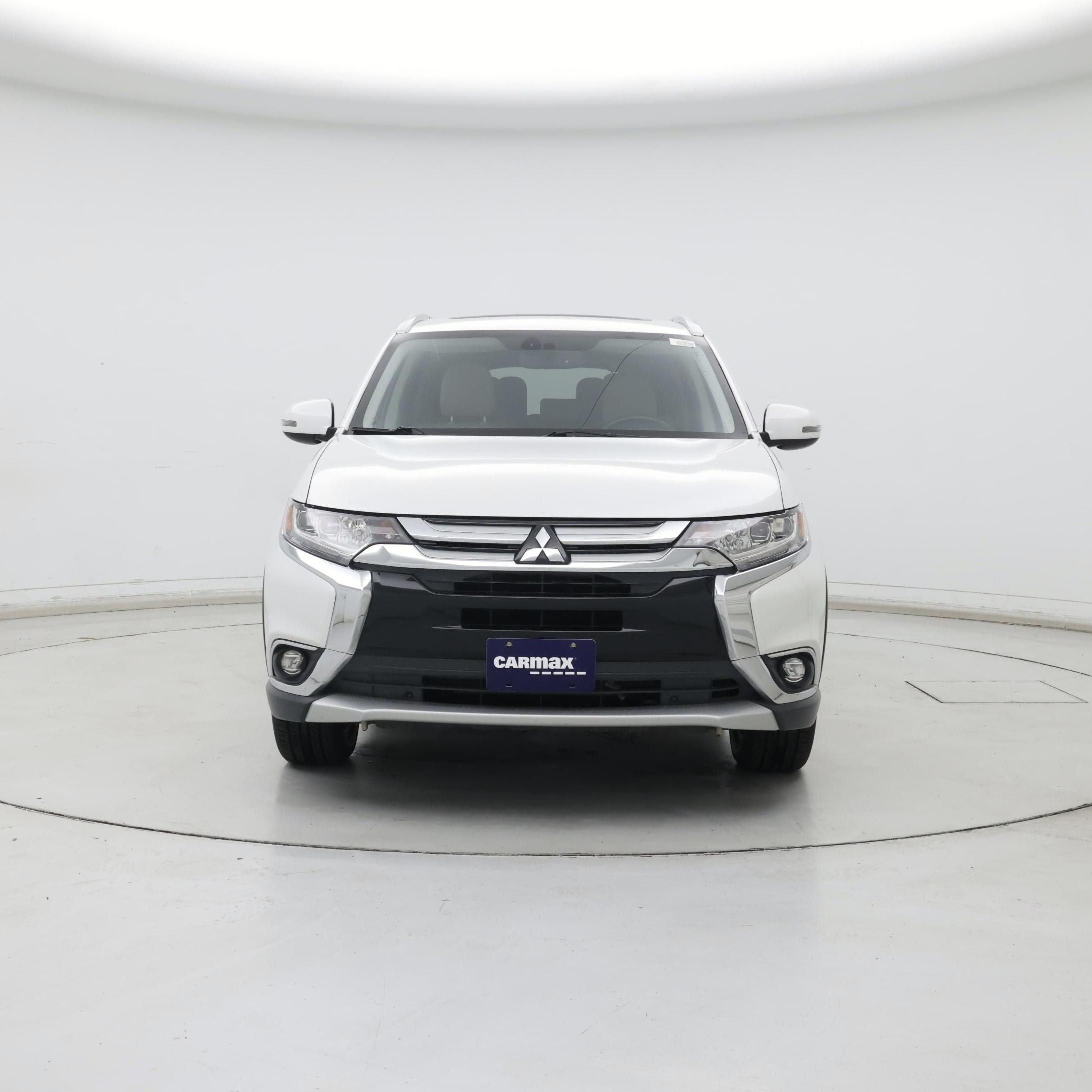 Thumbnail: 2017 Mitsubishi Outlander - 5