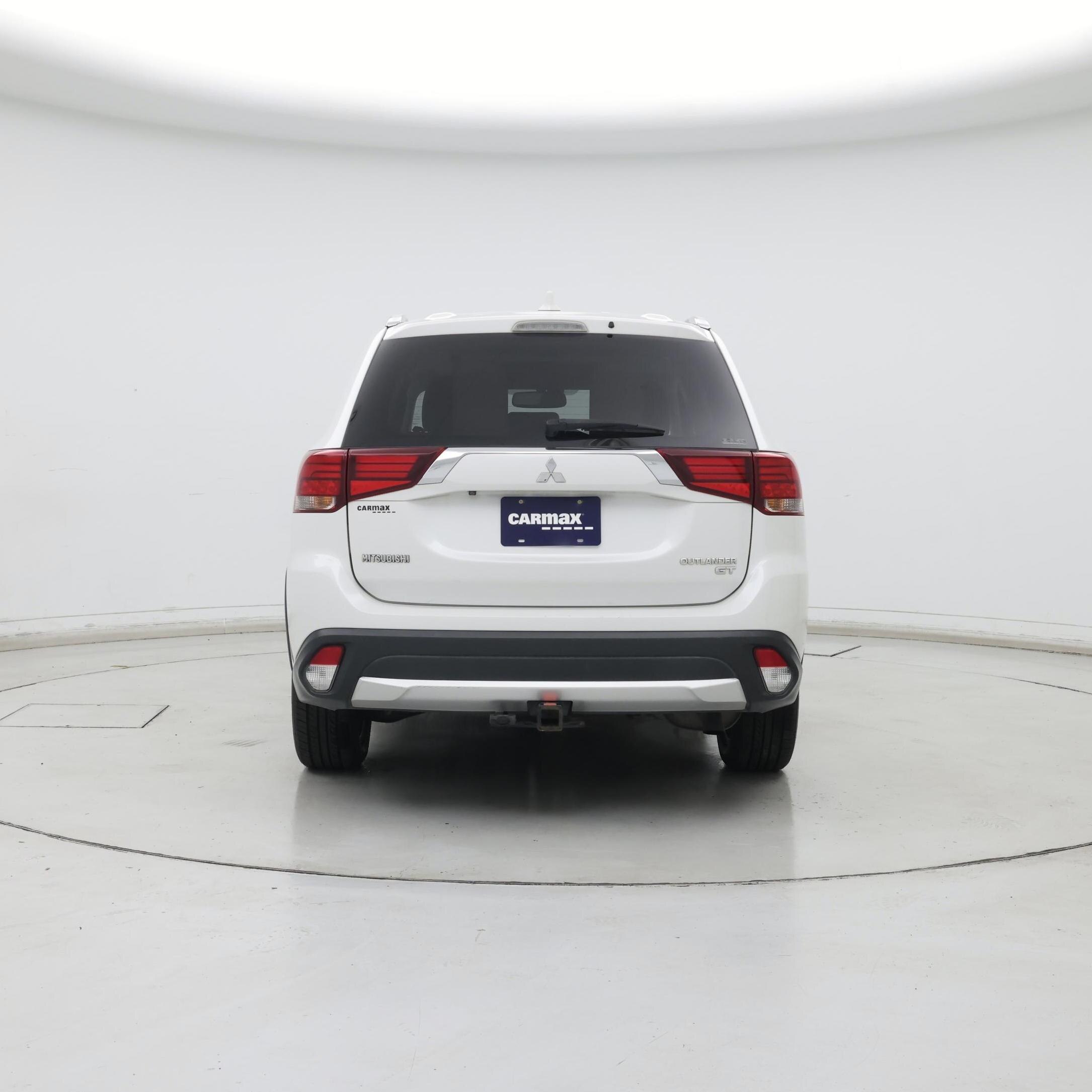 Thumbnail: 2017 Mitsubishi Outlander - 6