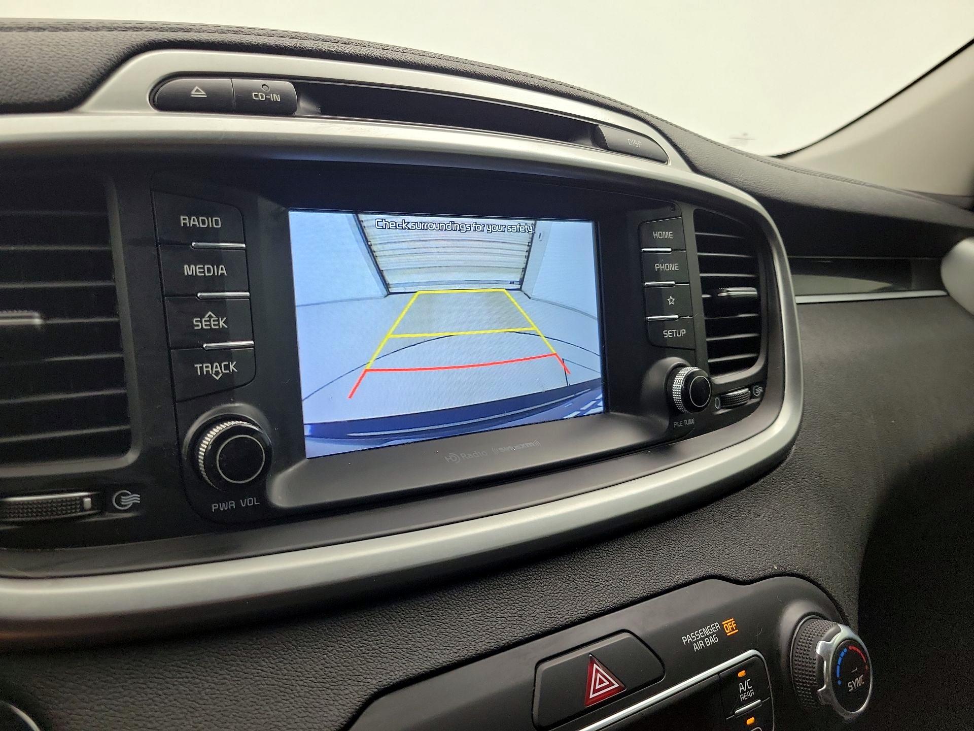 Thumbnail: 2019 Kia Sorento - 12