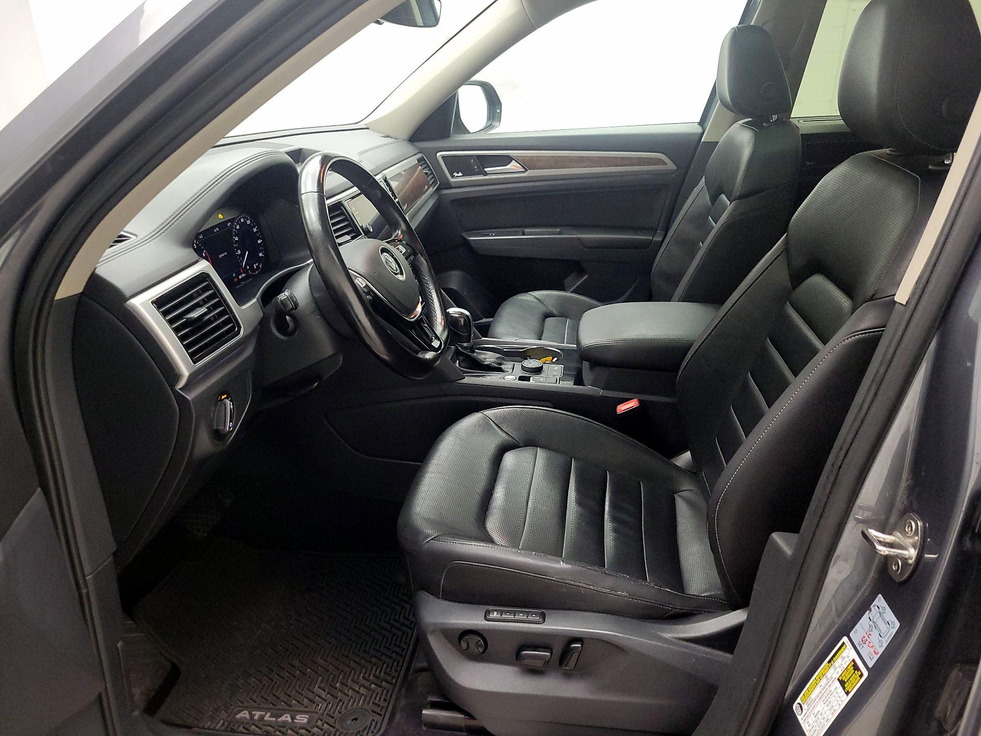 Thumbnail: 2018 Volkswagen Atlas - 11