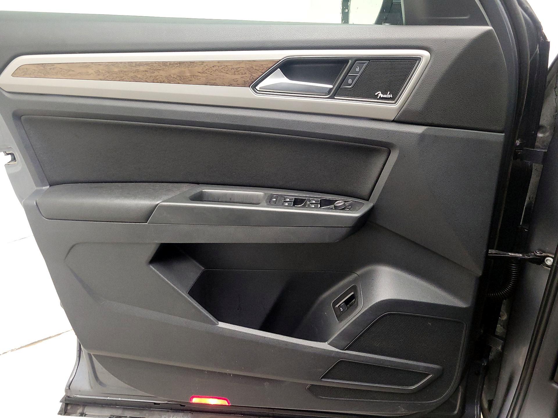 Thumbnail: 2018 Volkswagen Atlas - 12