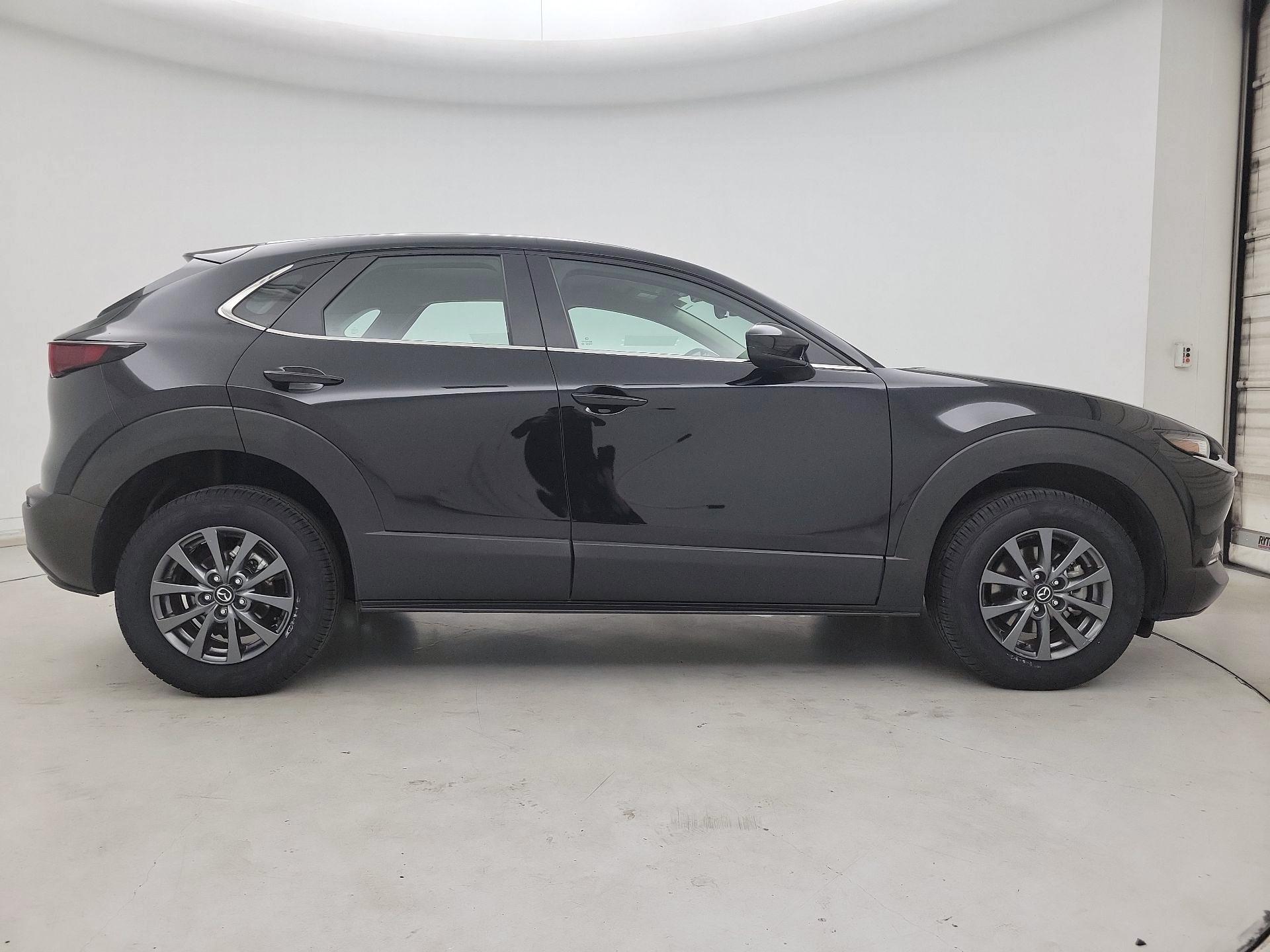 Thumbnail: 2022 Mazda CX-30 - 4