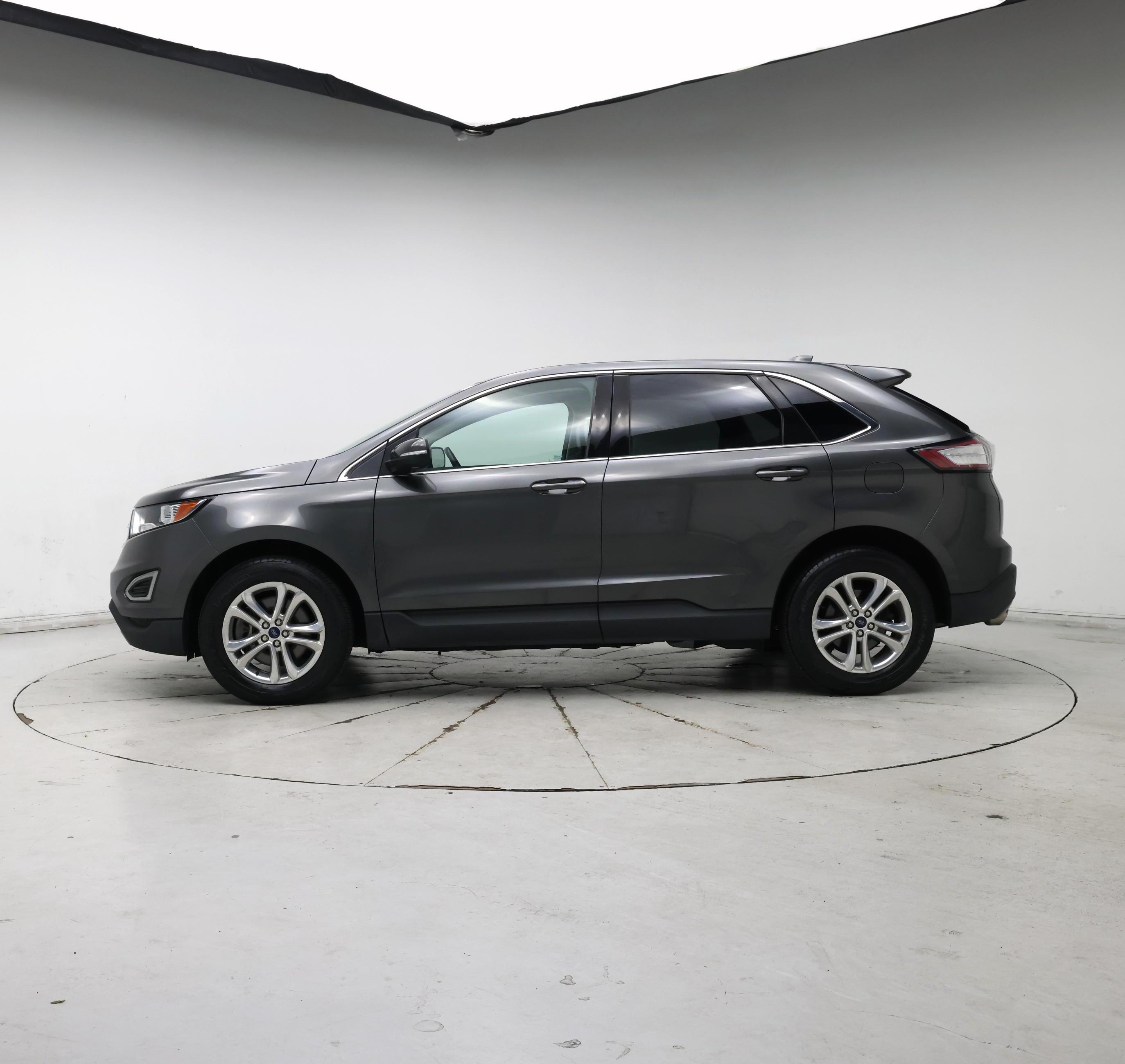 Thumbnail: 2017 Ford Edge - 3