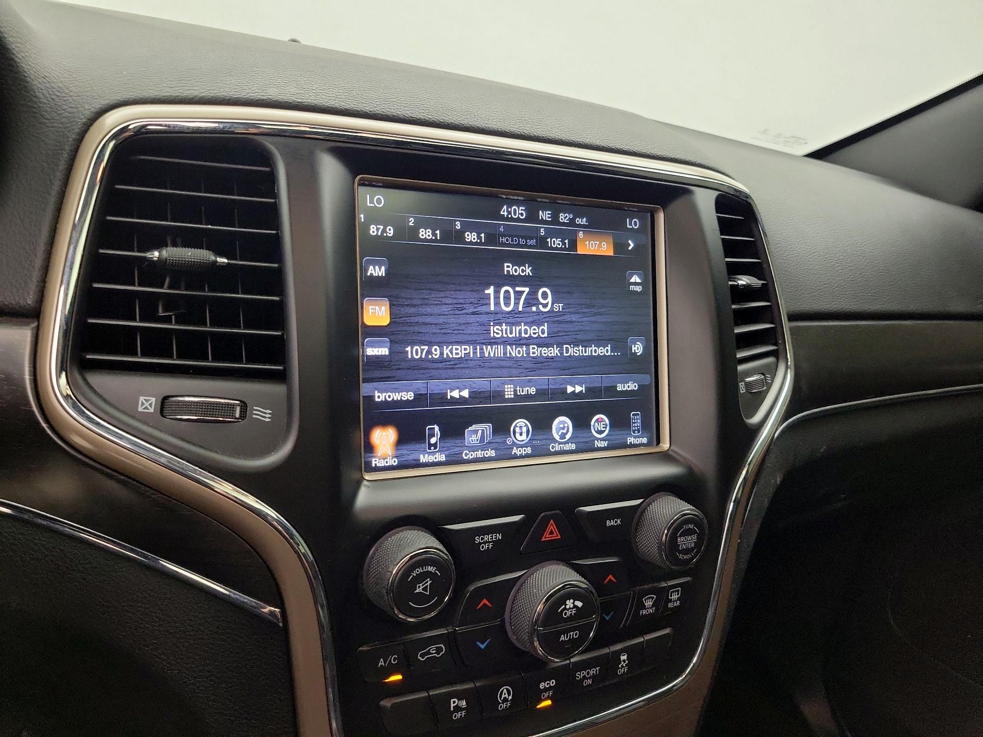 Thumbnail: 2017 Jeep Grand Cherokee - 13