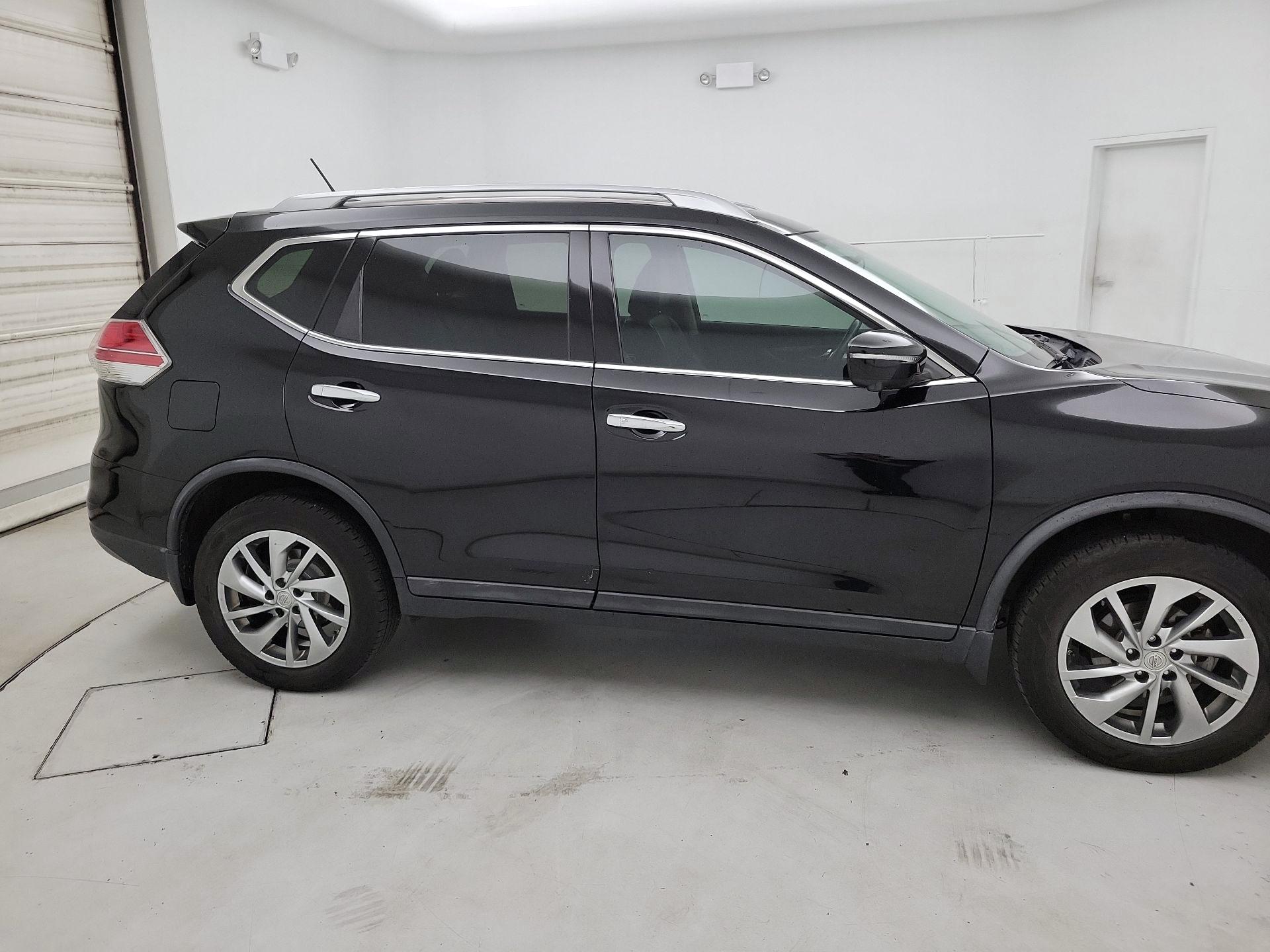 Thumbnail: 2014 Nissan Rogue - 4