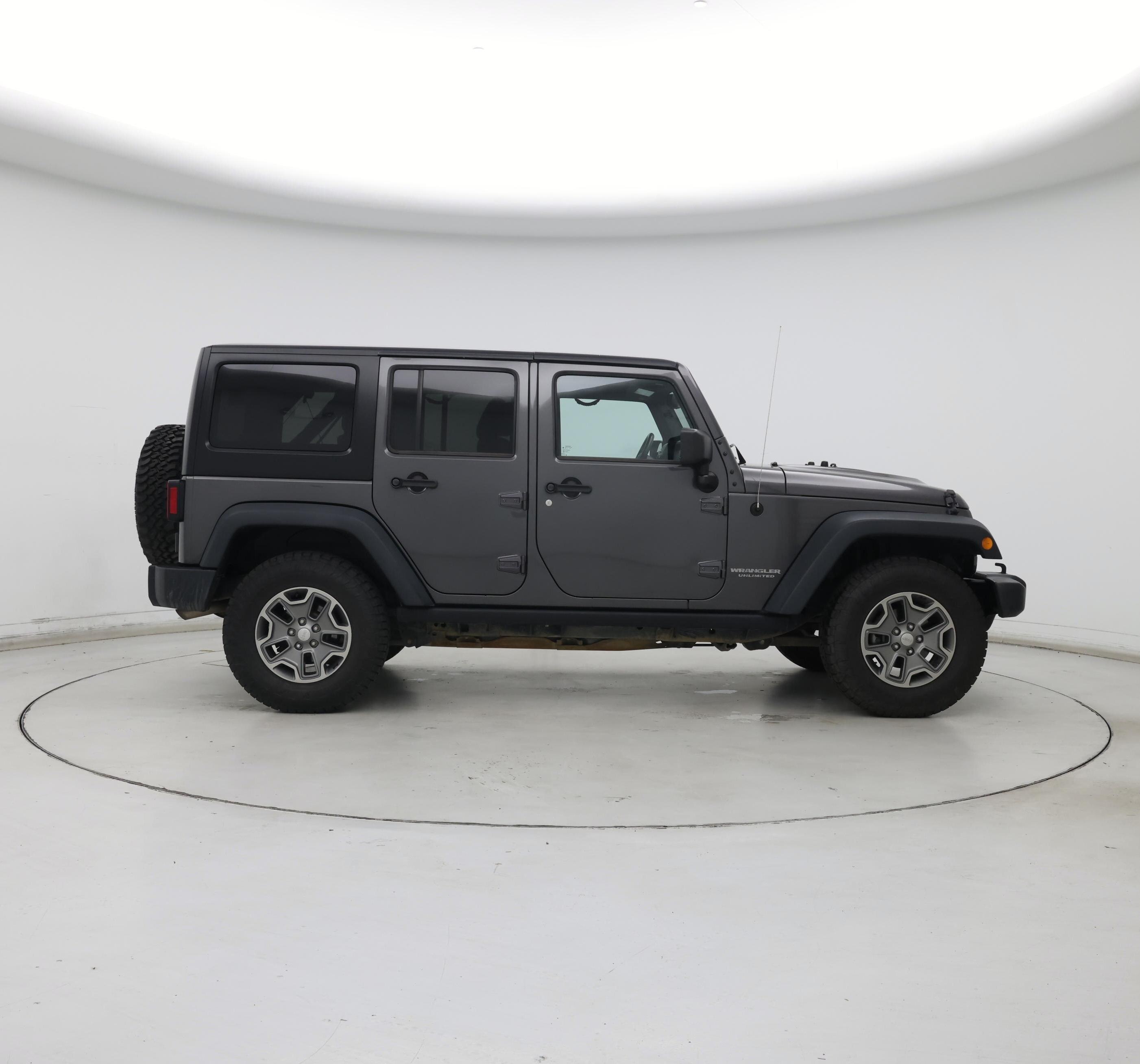 Thumbnail: 2016 Jeep Wrangler - 7