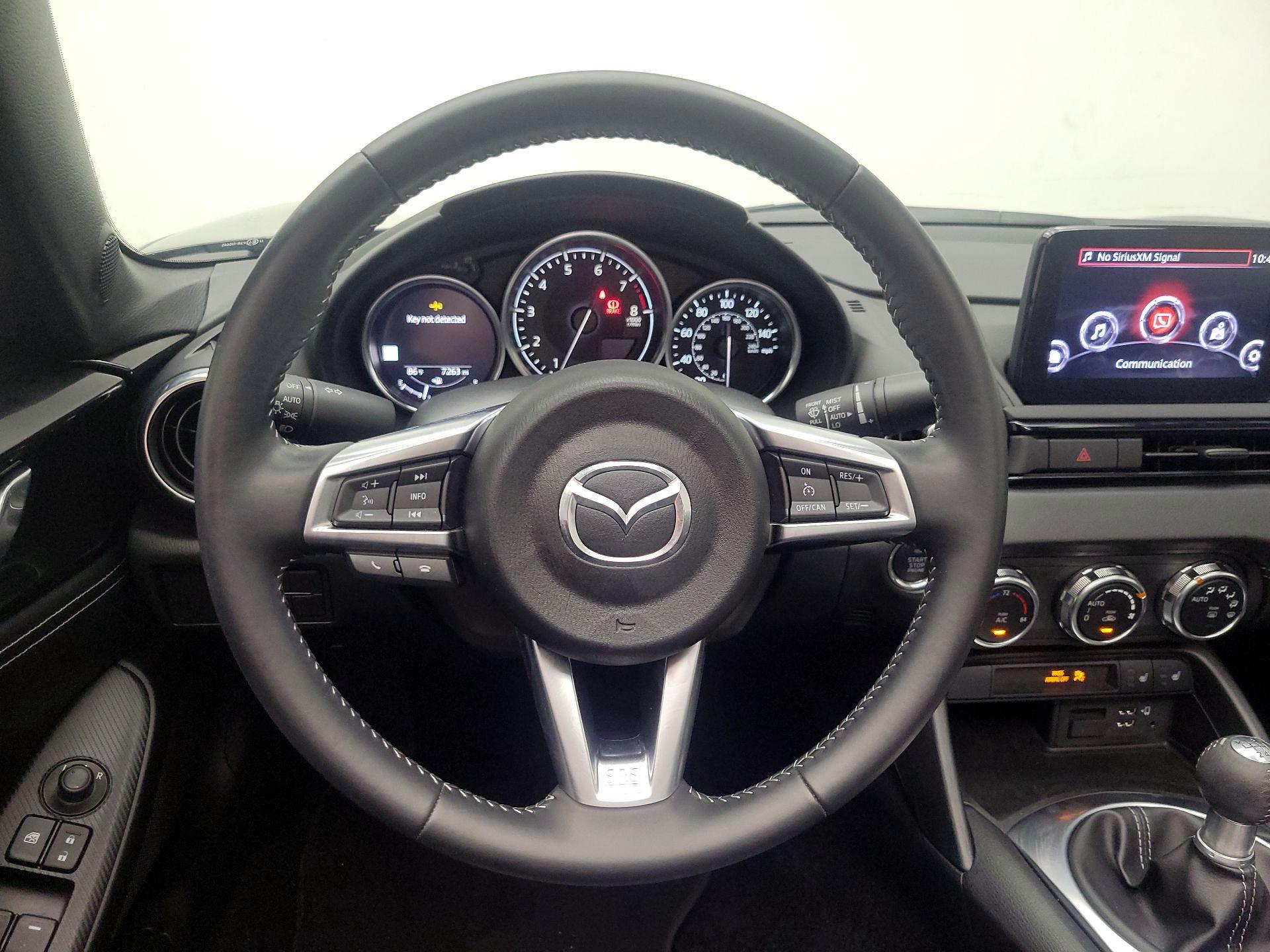 Thumbnail: 2022 Mazda MX-5 Miata - 10