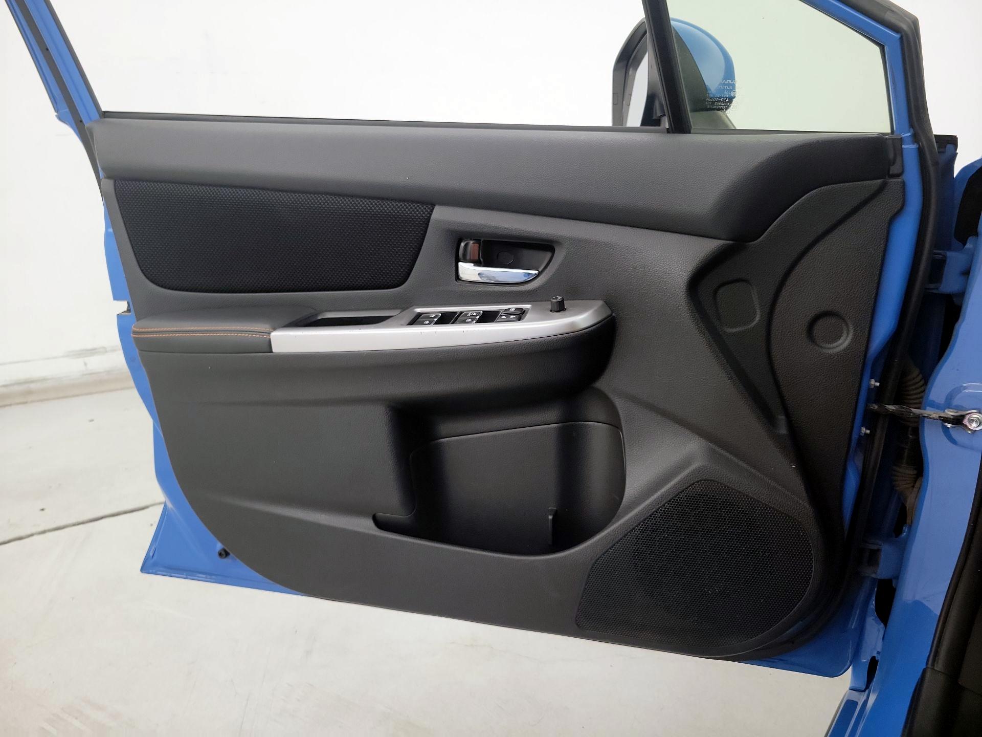 Thumbnail: 2017 Subaru Crosstrek - 12