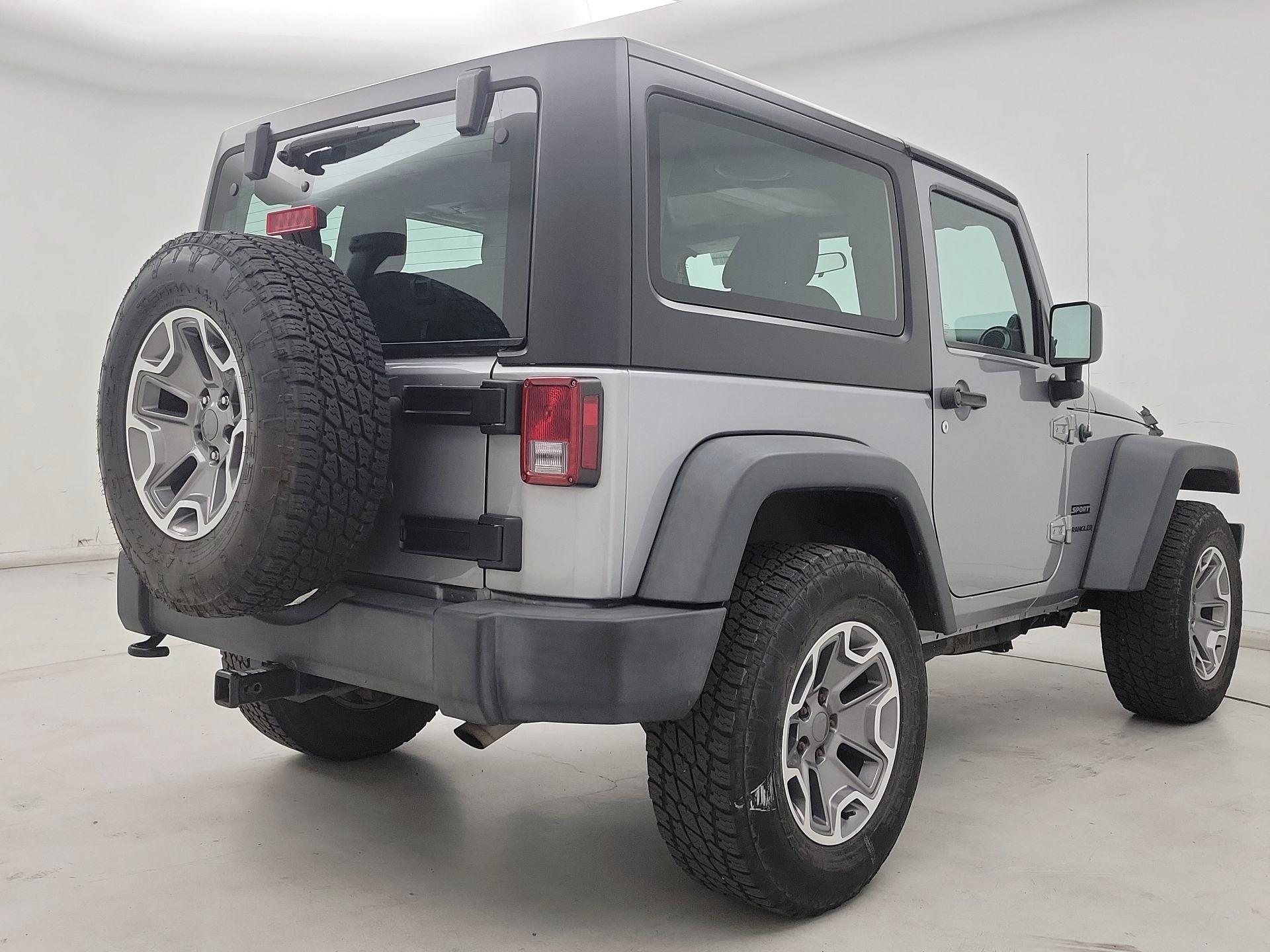 Thumbnail: 2013 Jeep Wrangler - 5