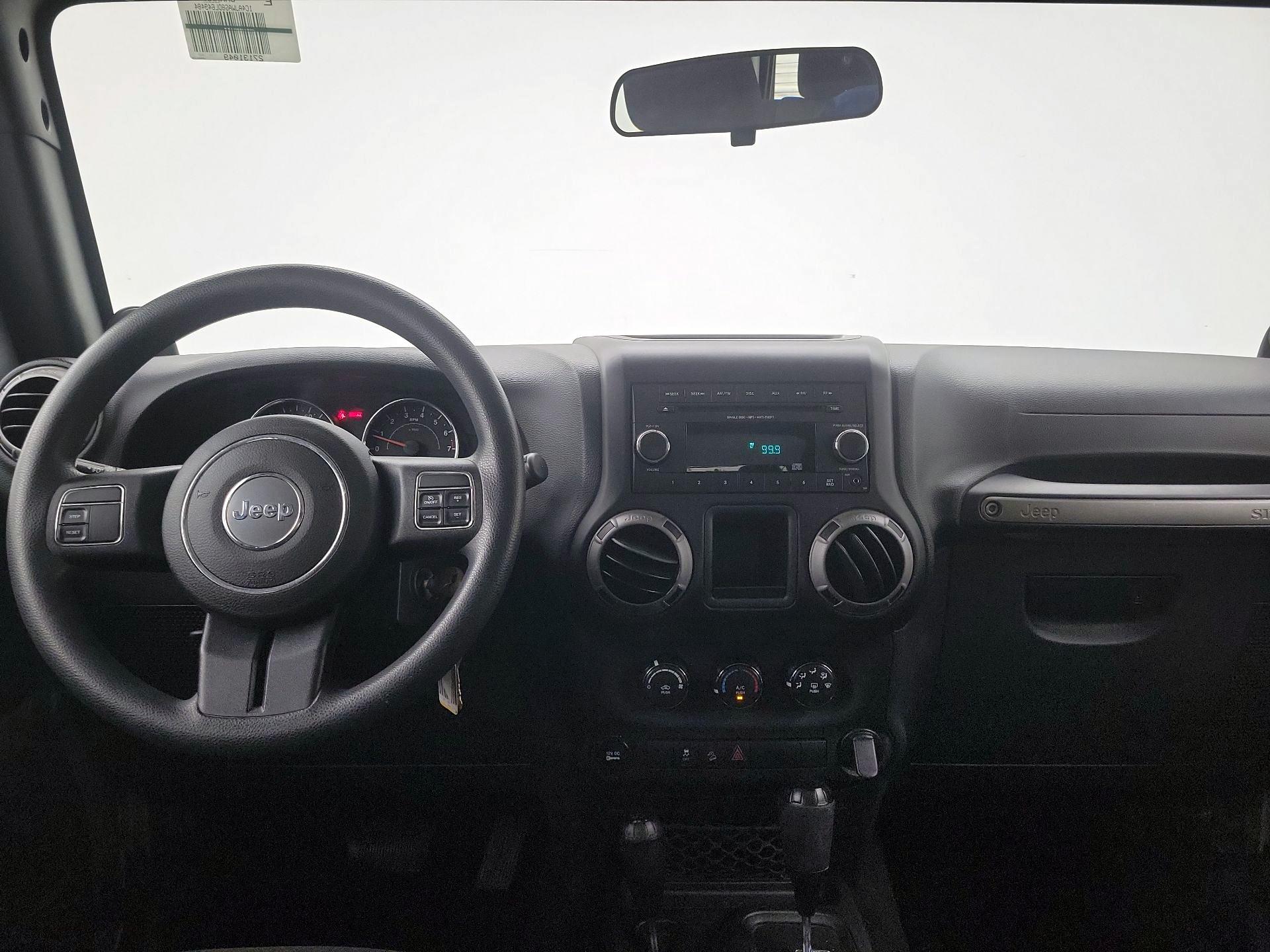 Thumbnail: 2013 Jeep Wrangler - 8