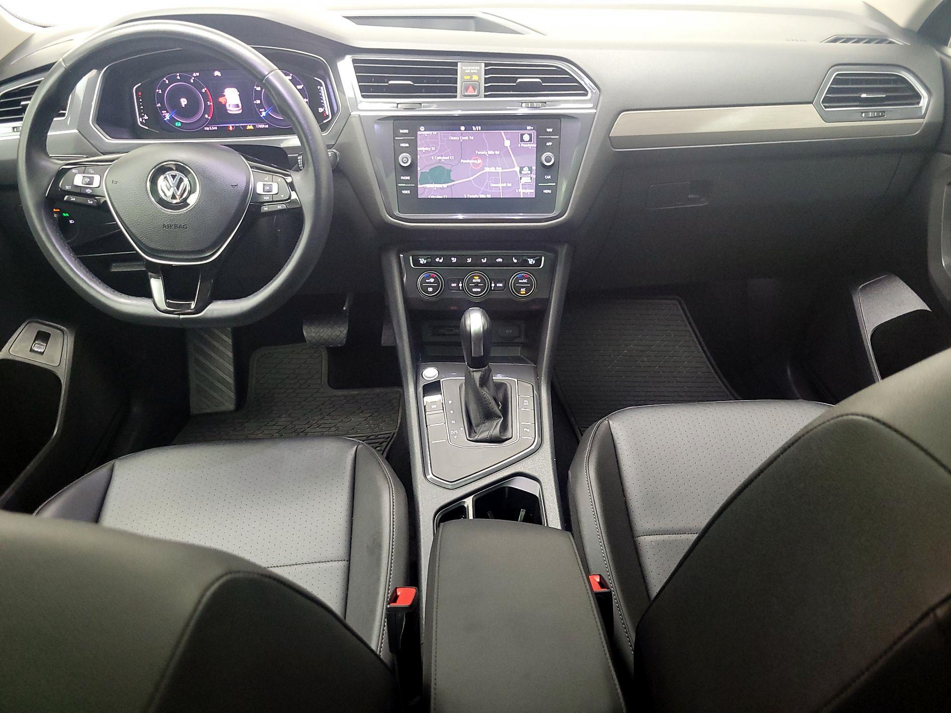 Thumbnail: 2020 Volkswagen Tiguan - 9