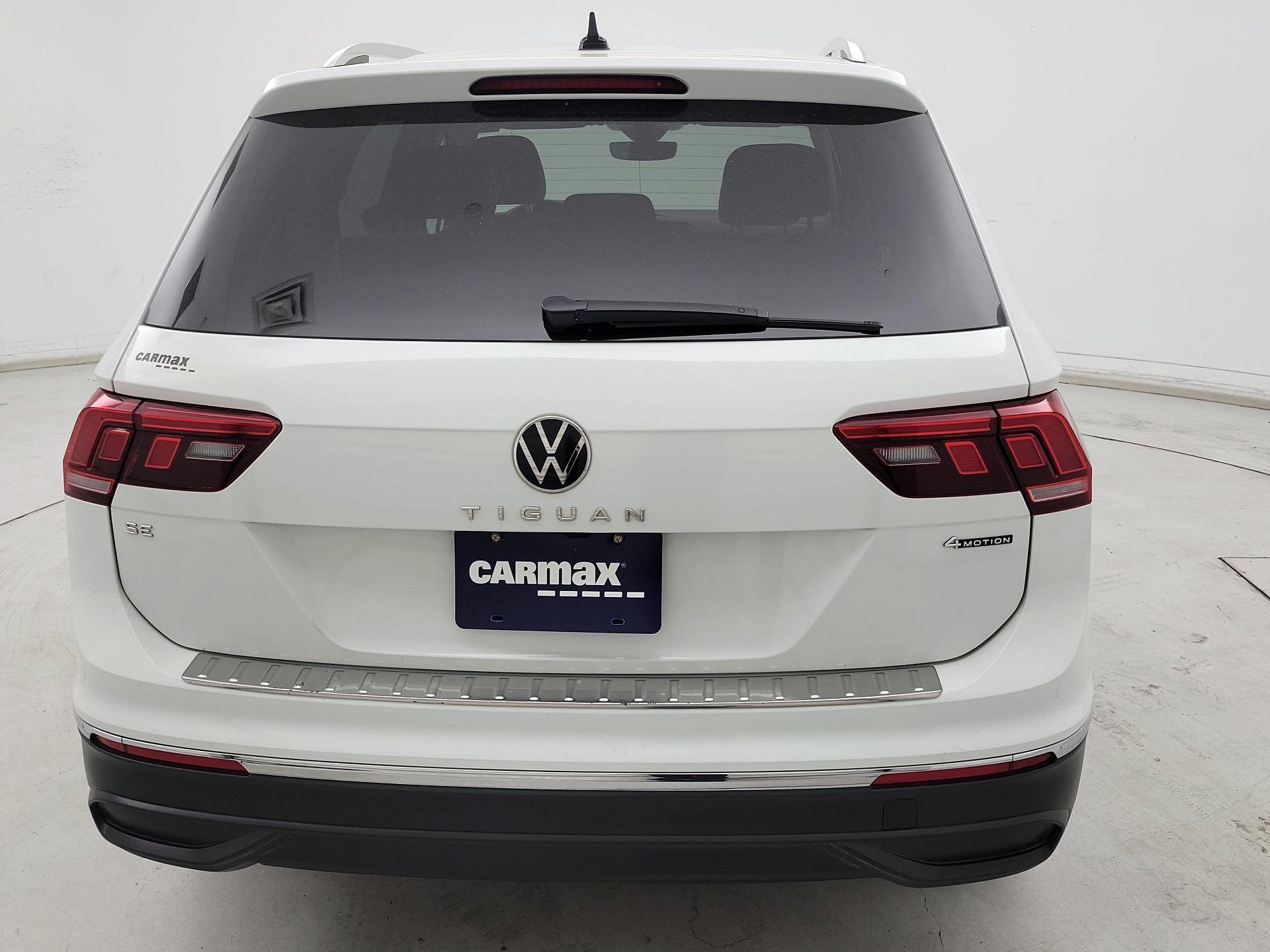 Thumbnail: 2022 Volkswagen Tiguan - 6