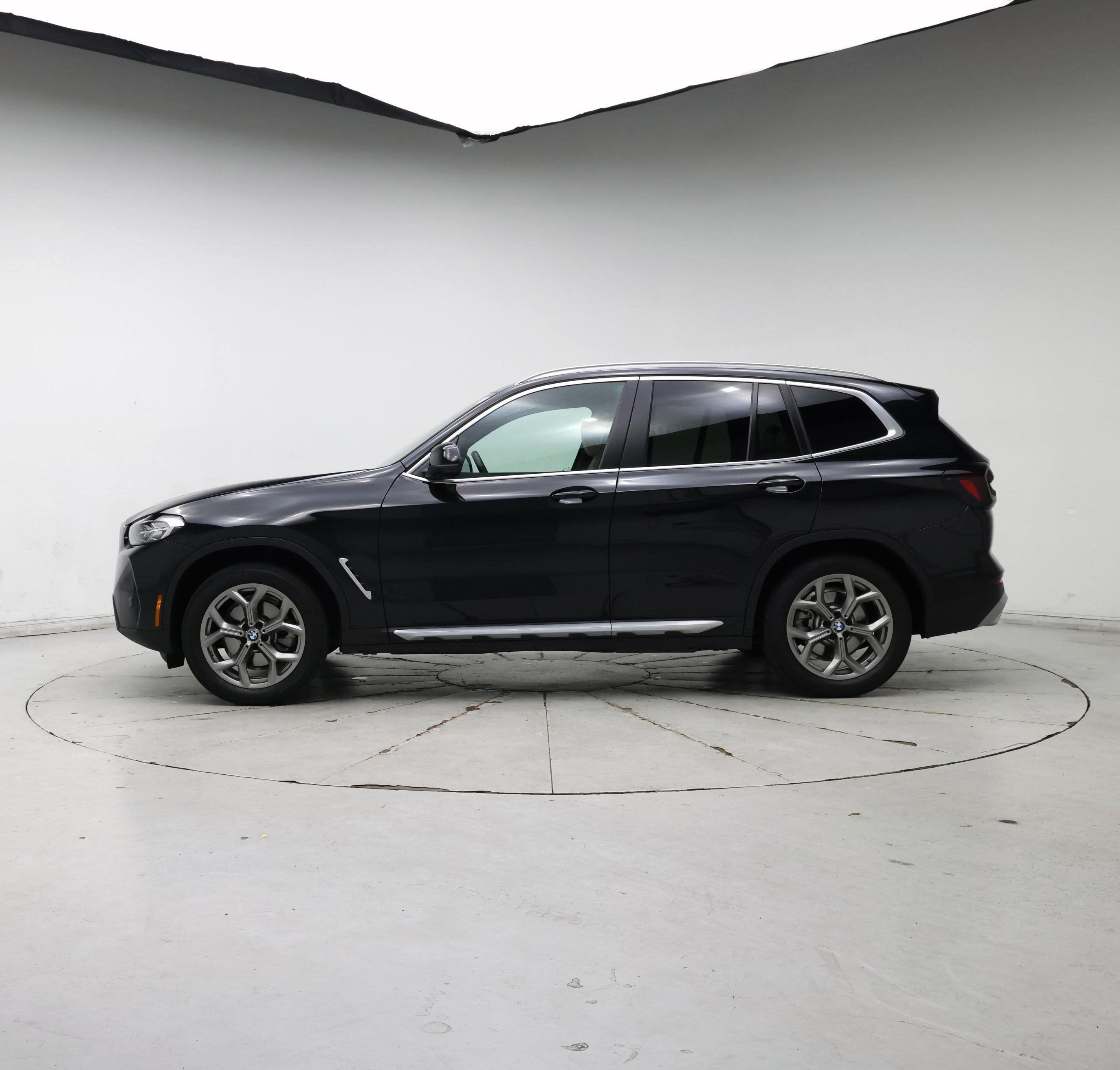 Thumbnail: 2022 BMW X3 - 3