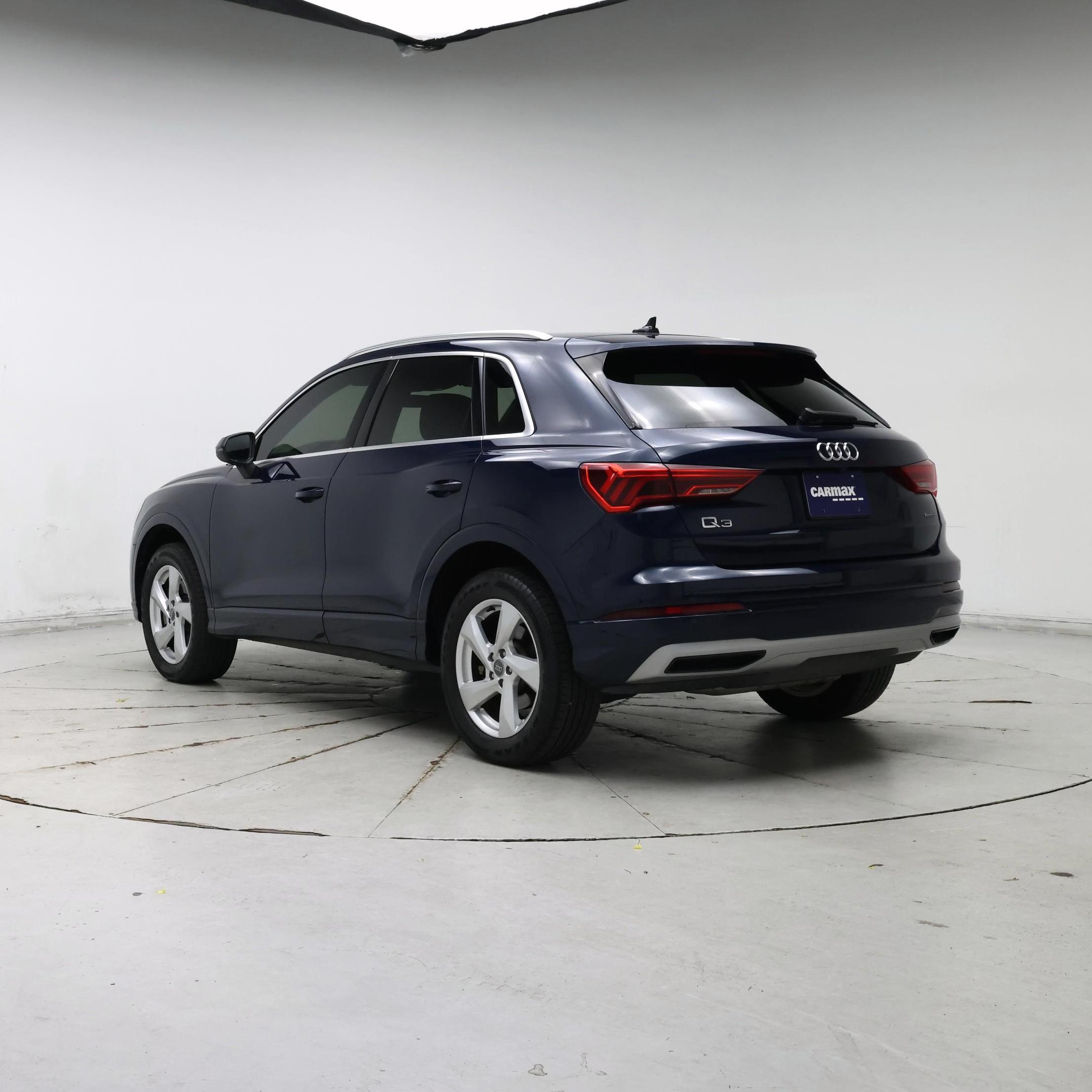 Thumbnail: 2020 Audi Q3 - 2