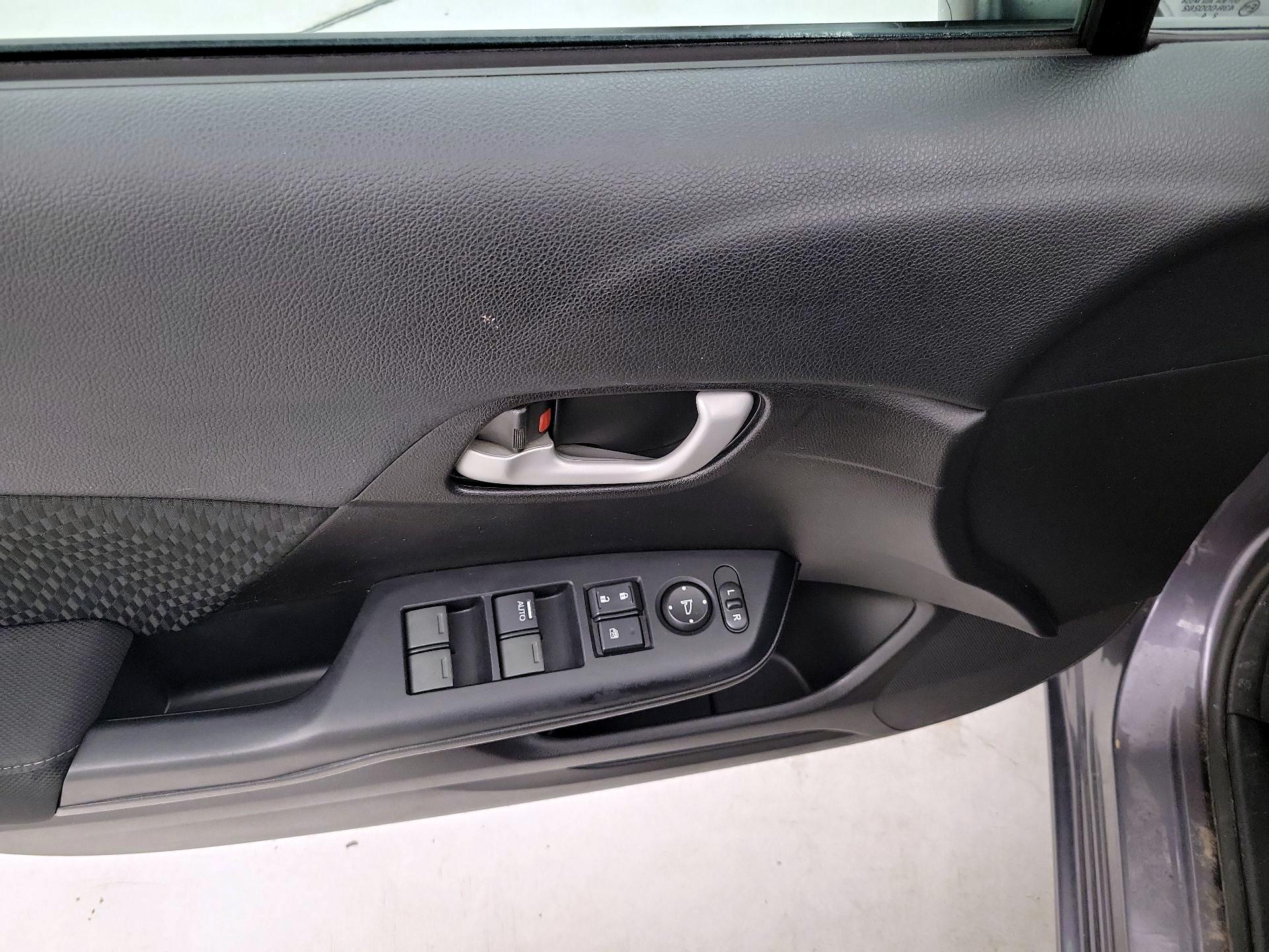 Thumbnail: 2014 Honda Civic - 10