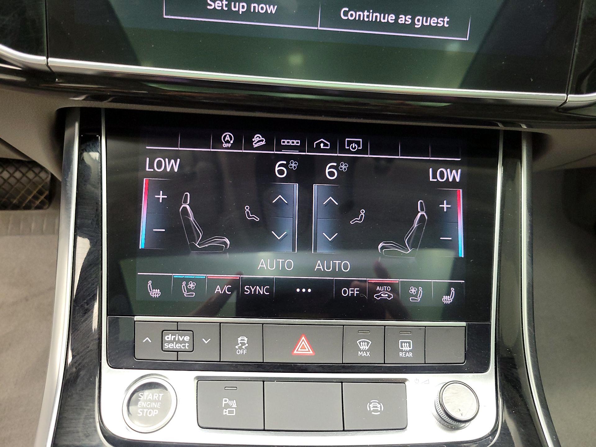 Thumbnail: 2023 Audi Q7 - 17