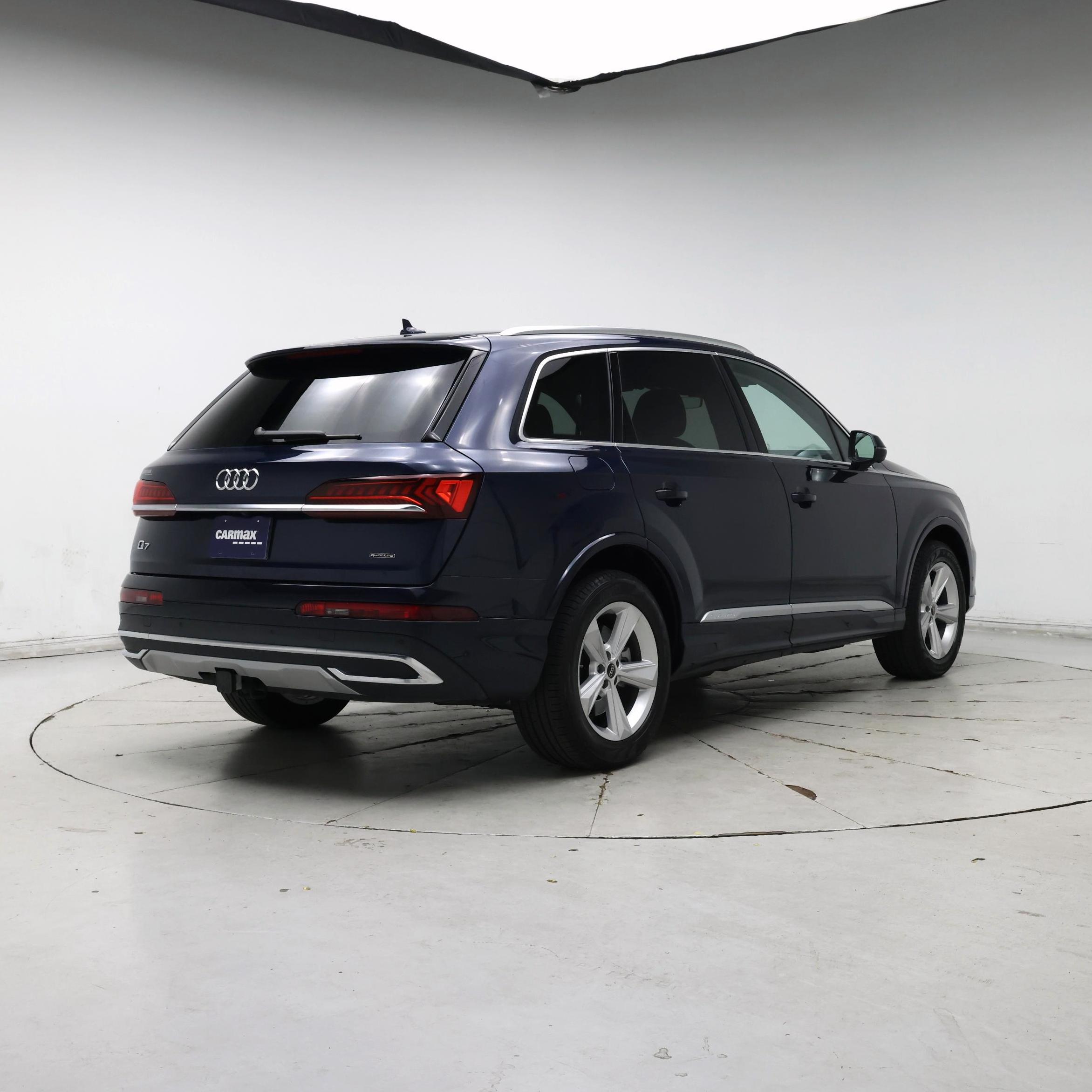 Thumbnail: 2023 Audi Q7 - 8
