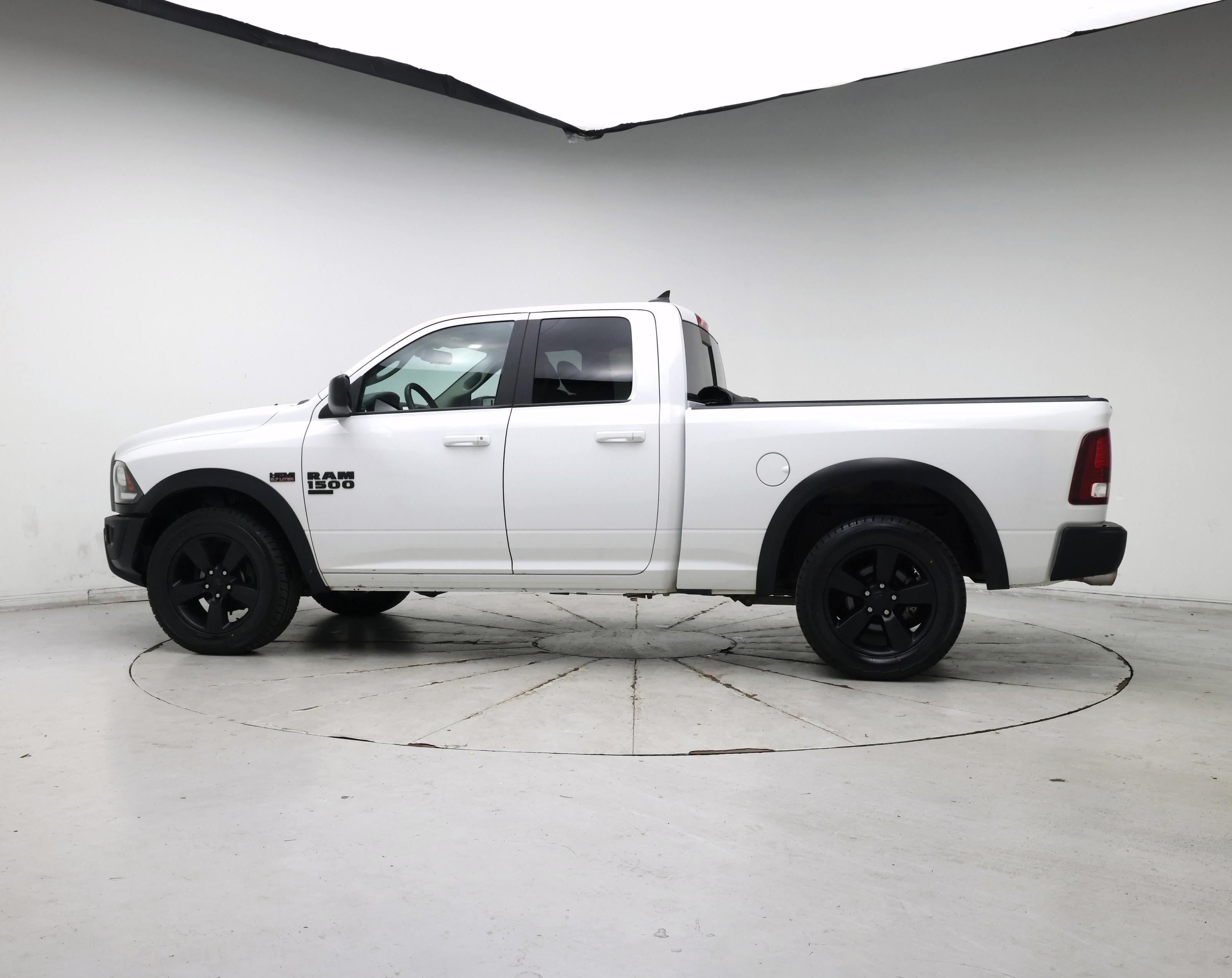 Thumbnail: 2019 RAM 1500 Classic - 5