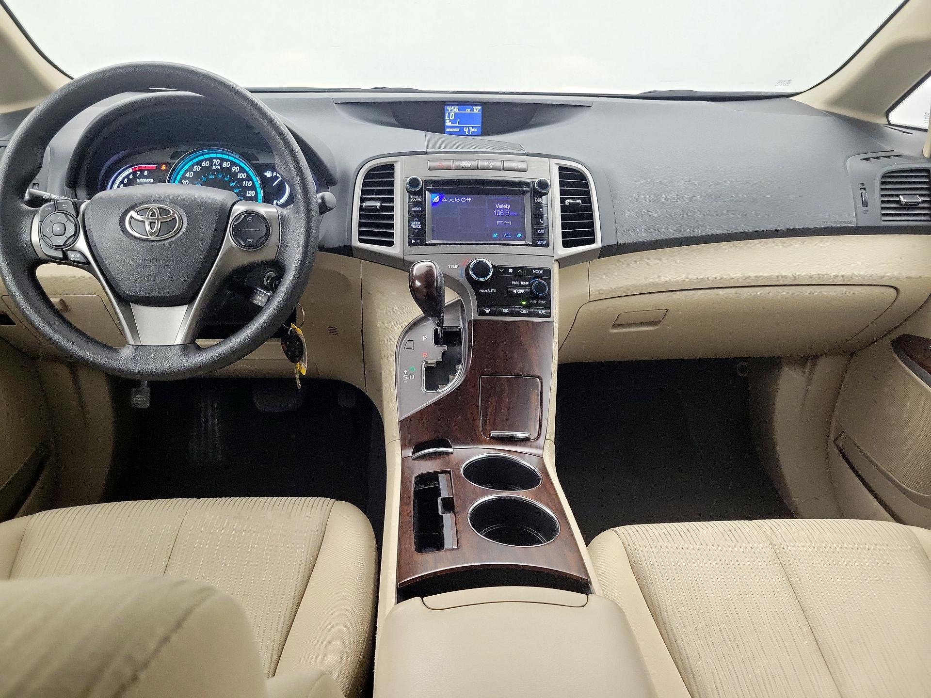 Thumbnail: 2014 Toyota Venza - 9