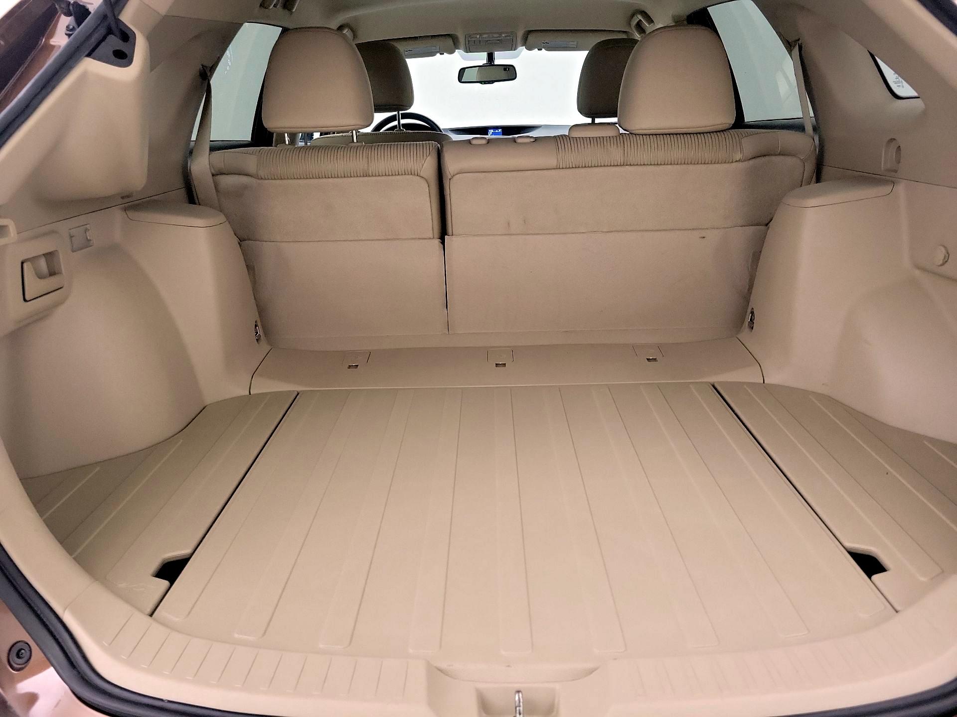 Thumbnail: 2014 Toyota Venza - 20