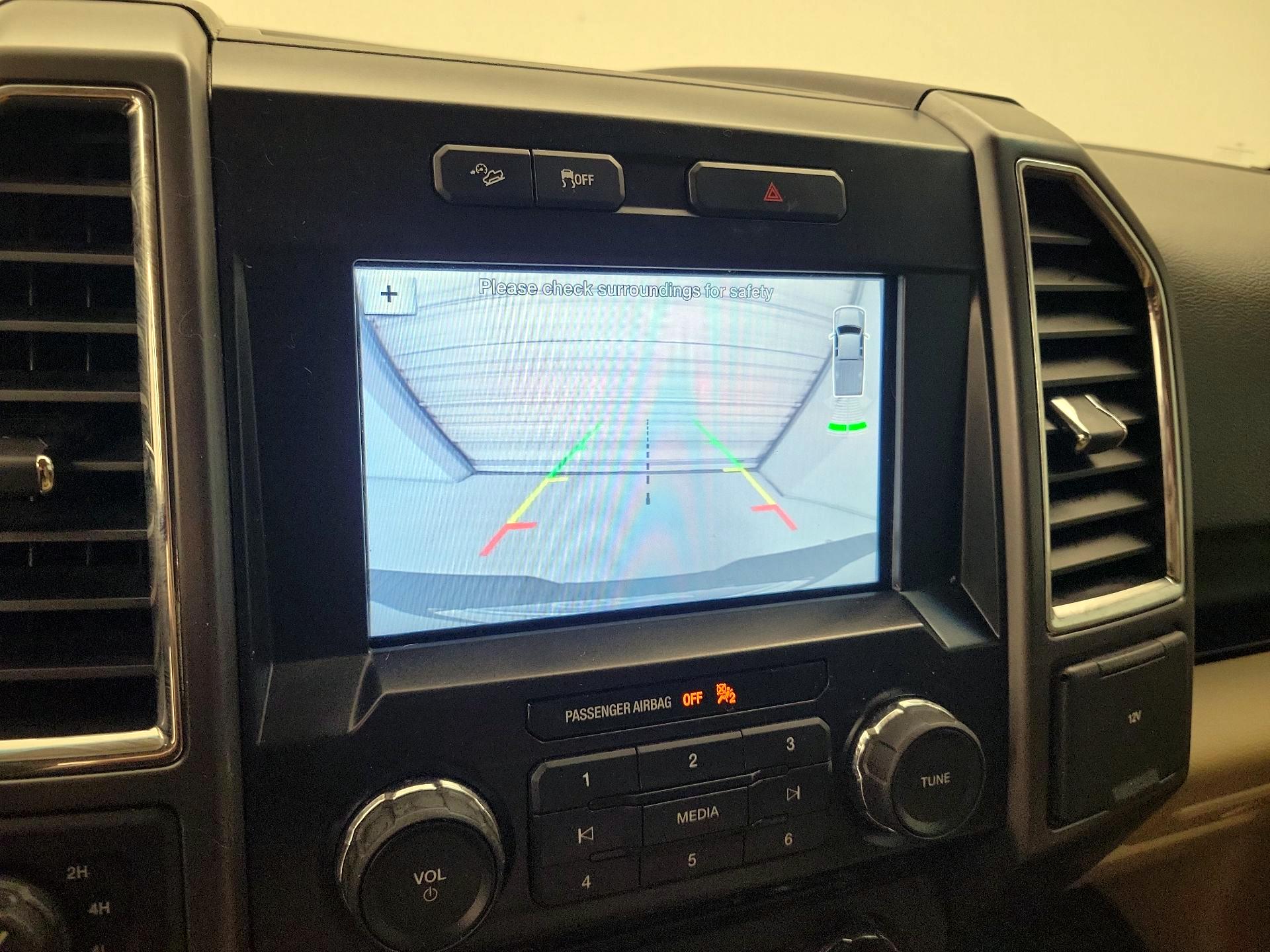 Thumbnail: 2016 Ford F-150 - 14
