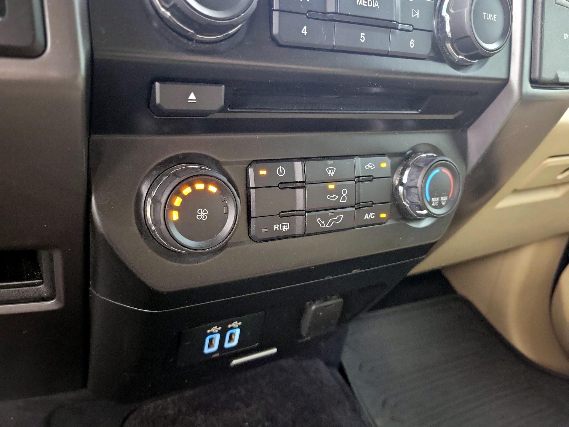 Thumbnail: 2016 Ford F-150 - 16