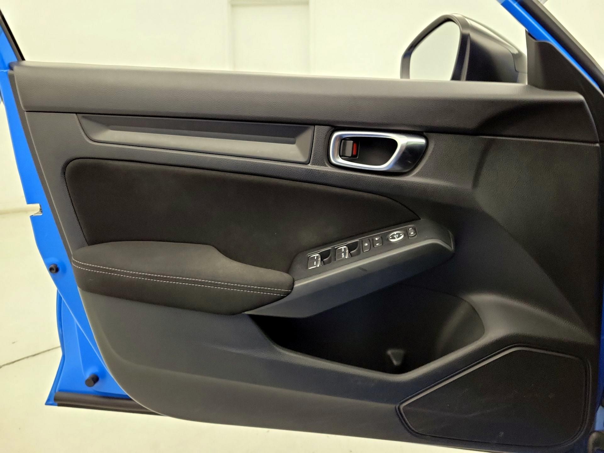 Thumbnail: 2022 Honda Civic - 10
