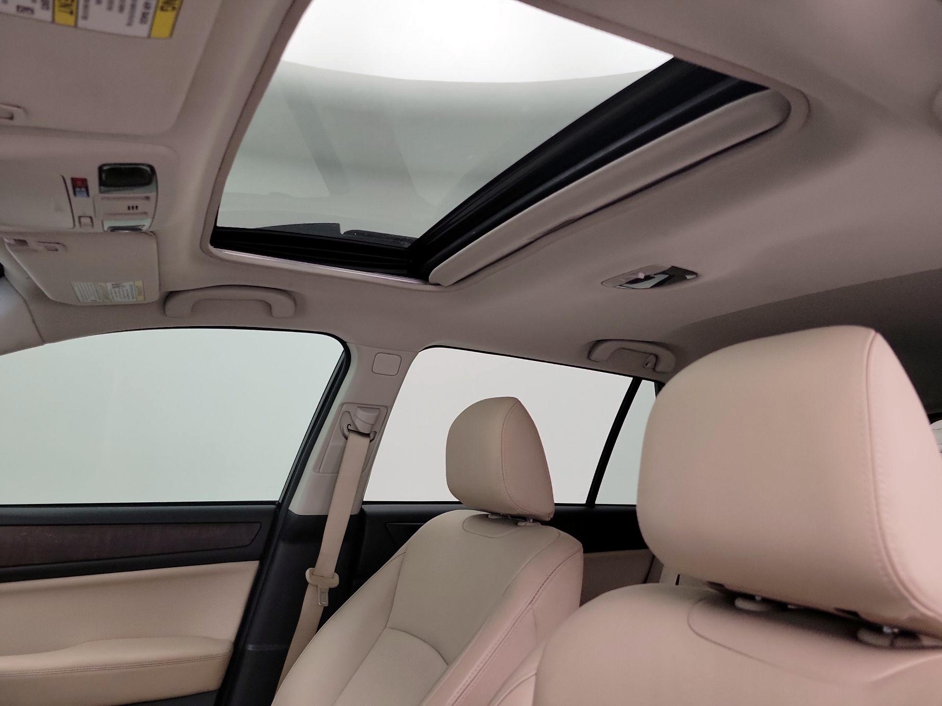 Thumbnail: 2017 Subaru Outback - 20