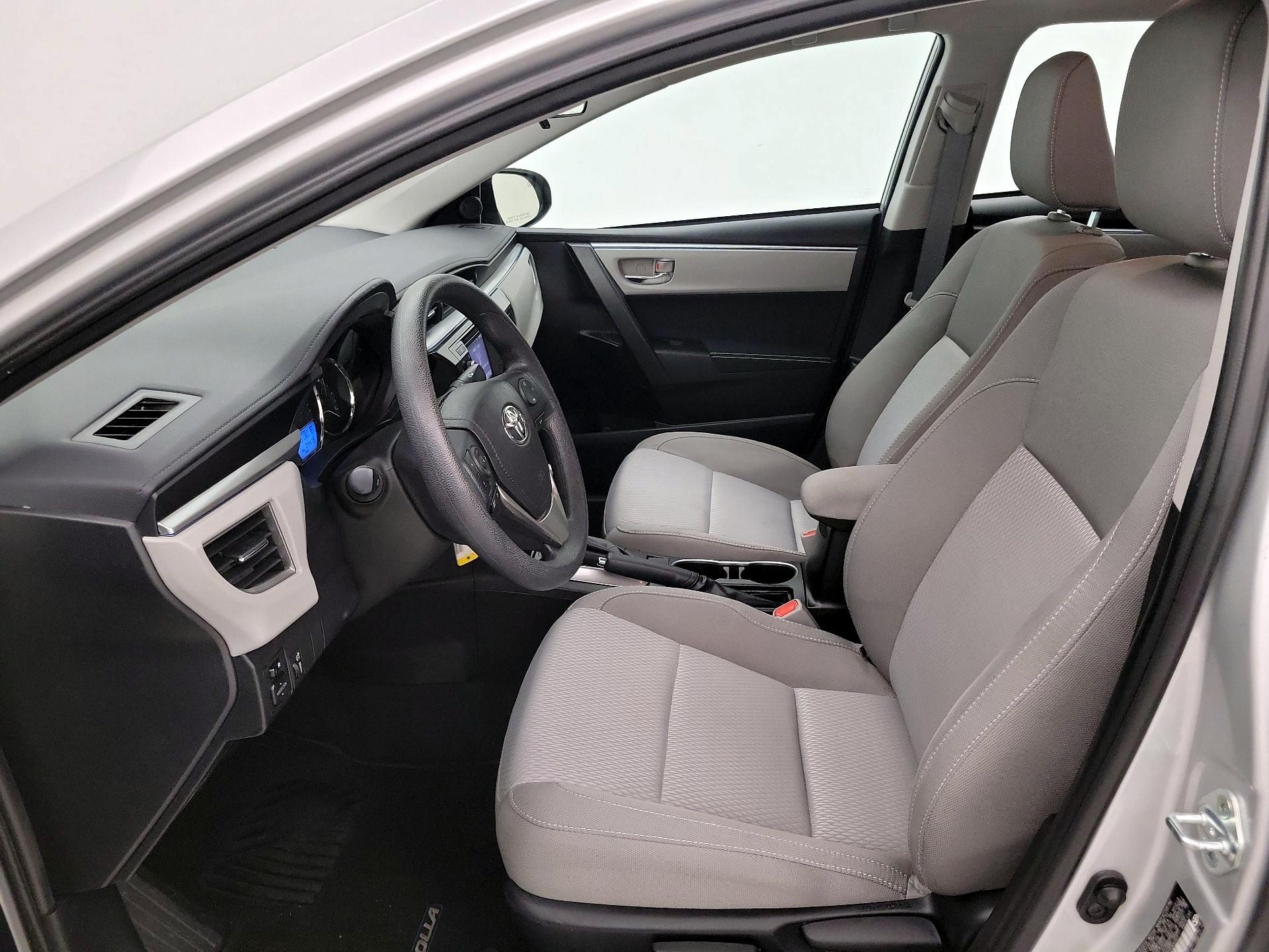 Thumbnail: 2015 Toyota Corolla - 11