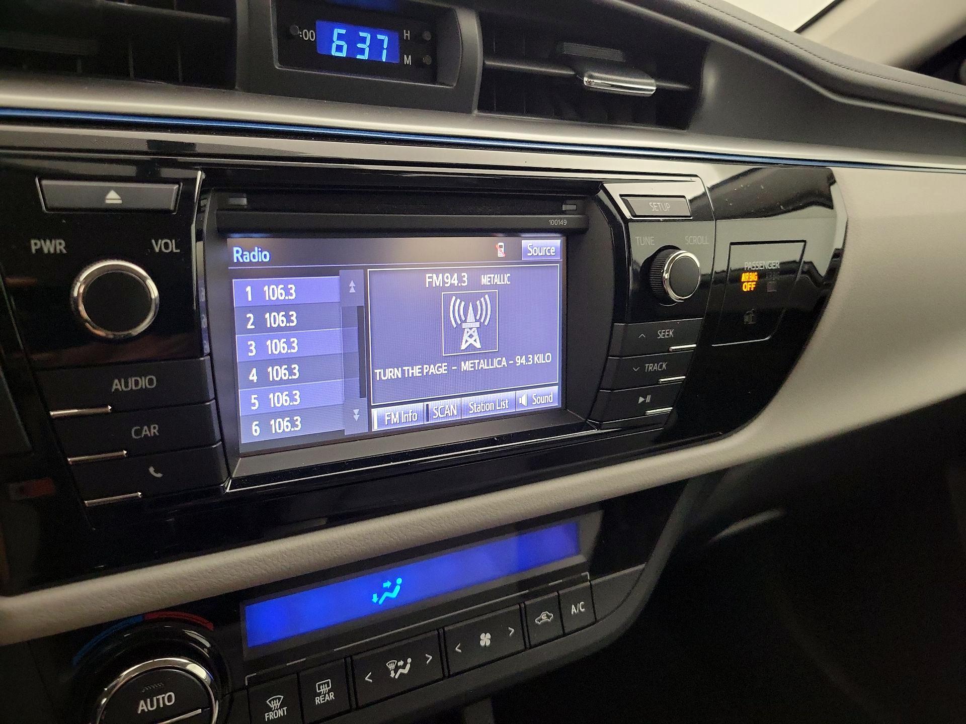 Thumbnail: 2015 Toyota Corolla - 15